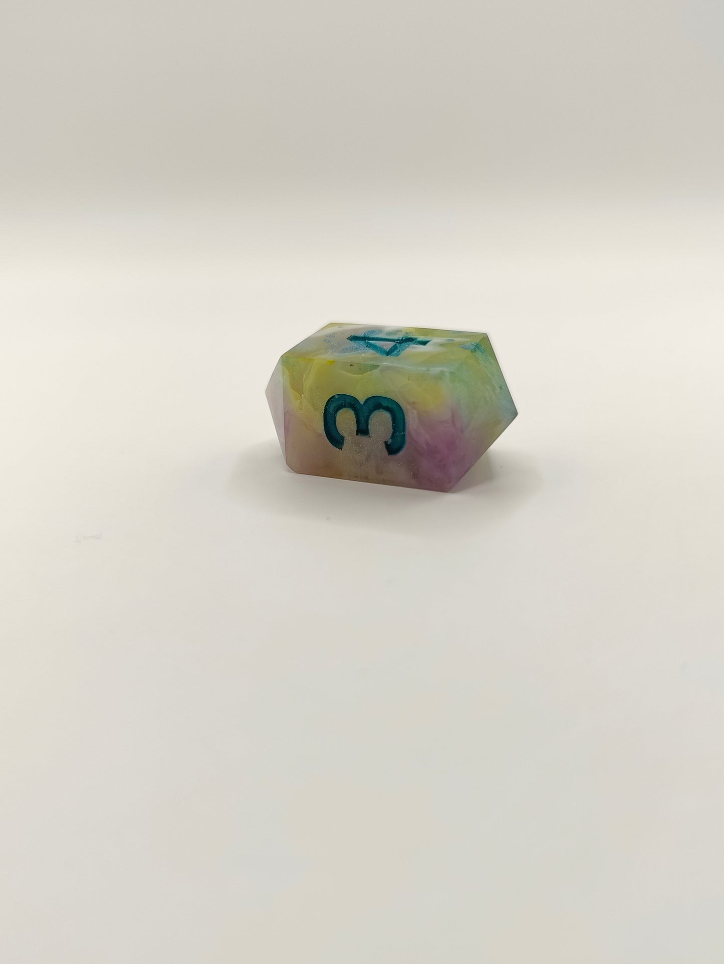 Handmade mini Single Crystal D4: The feywild