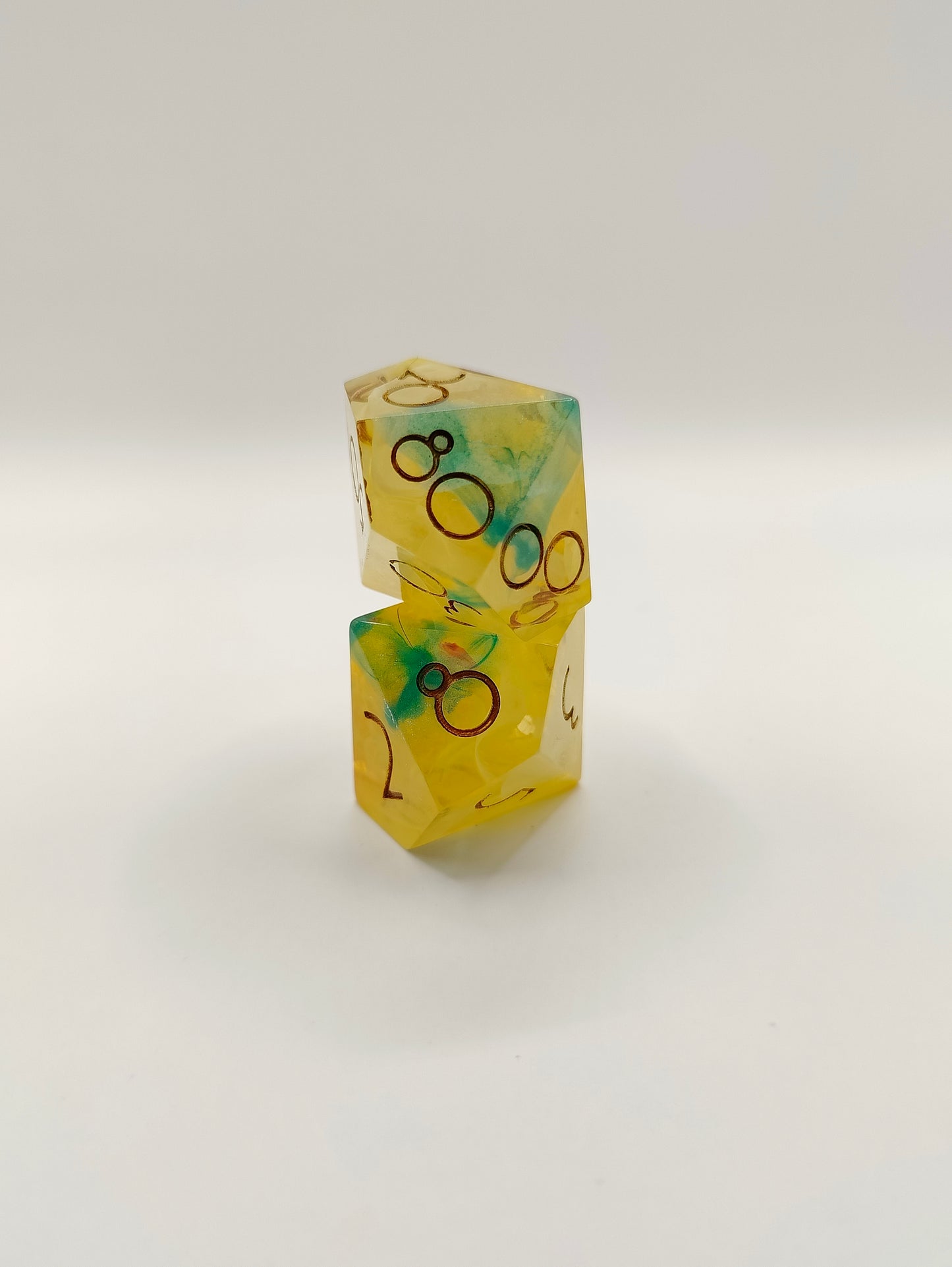 Handmade D10/D% pair: A drop of rain