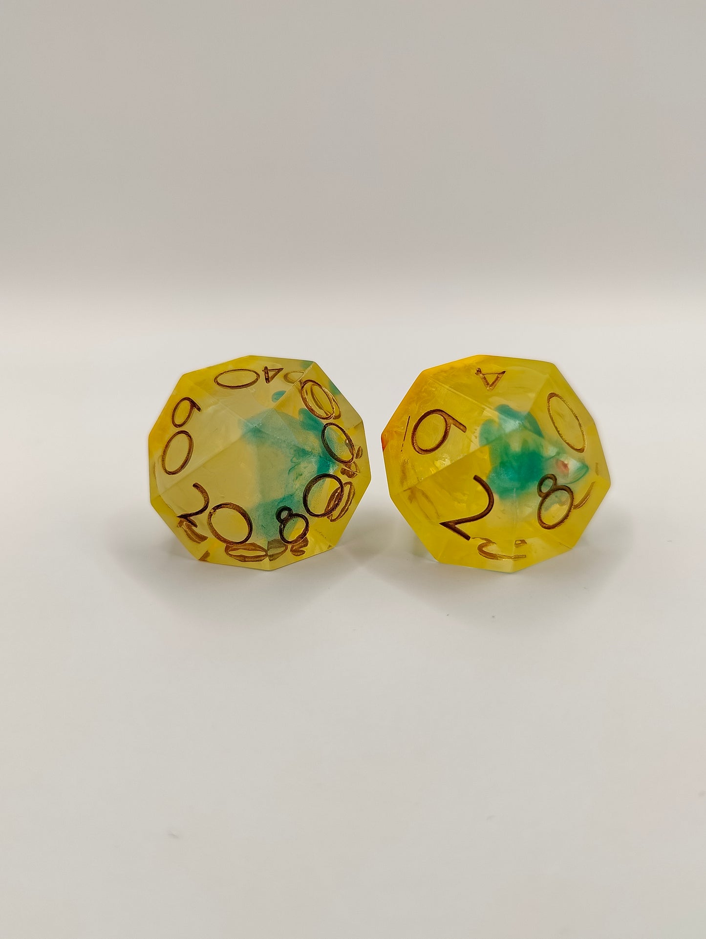 Handmade D10/D% pair: A drop of rain