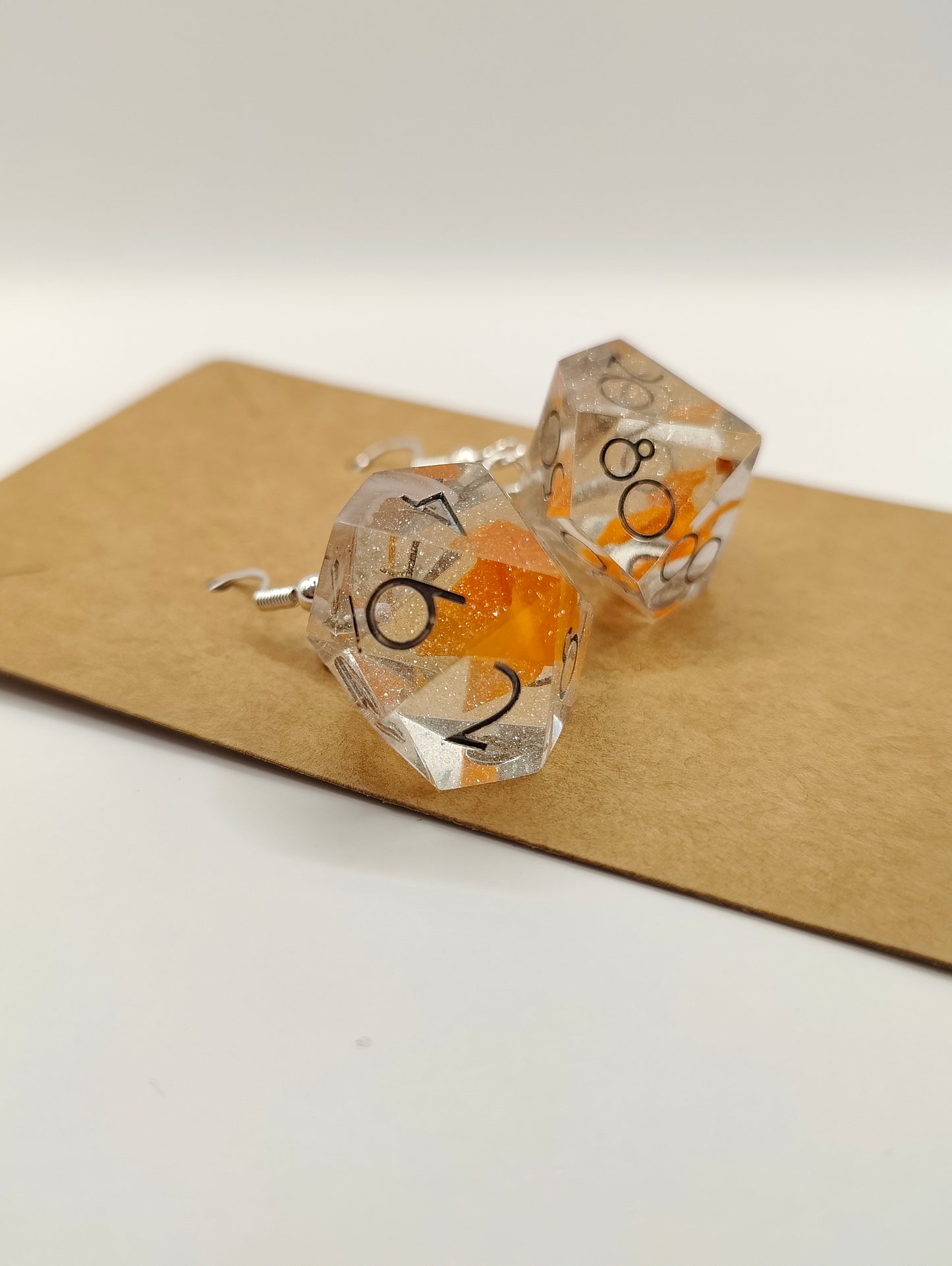 Handmade D10/D% earrings: Bat glitter