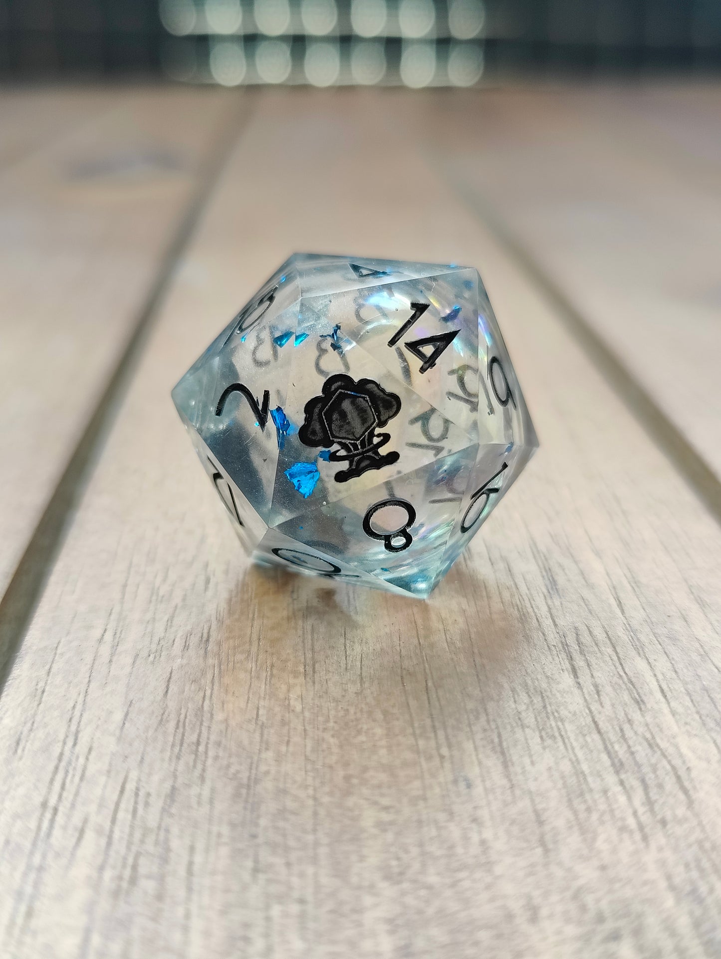 Handmade liquid core 30 mm D20: Oil spill