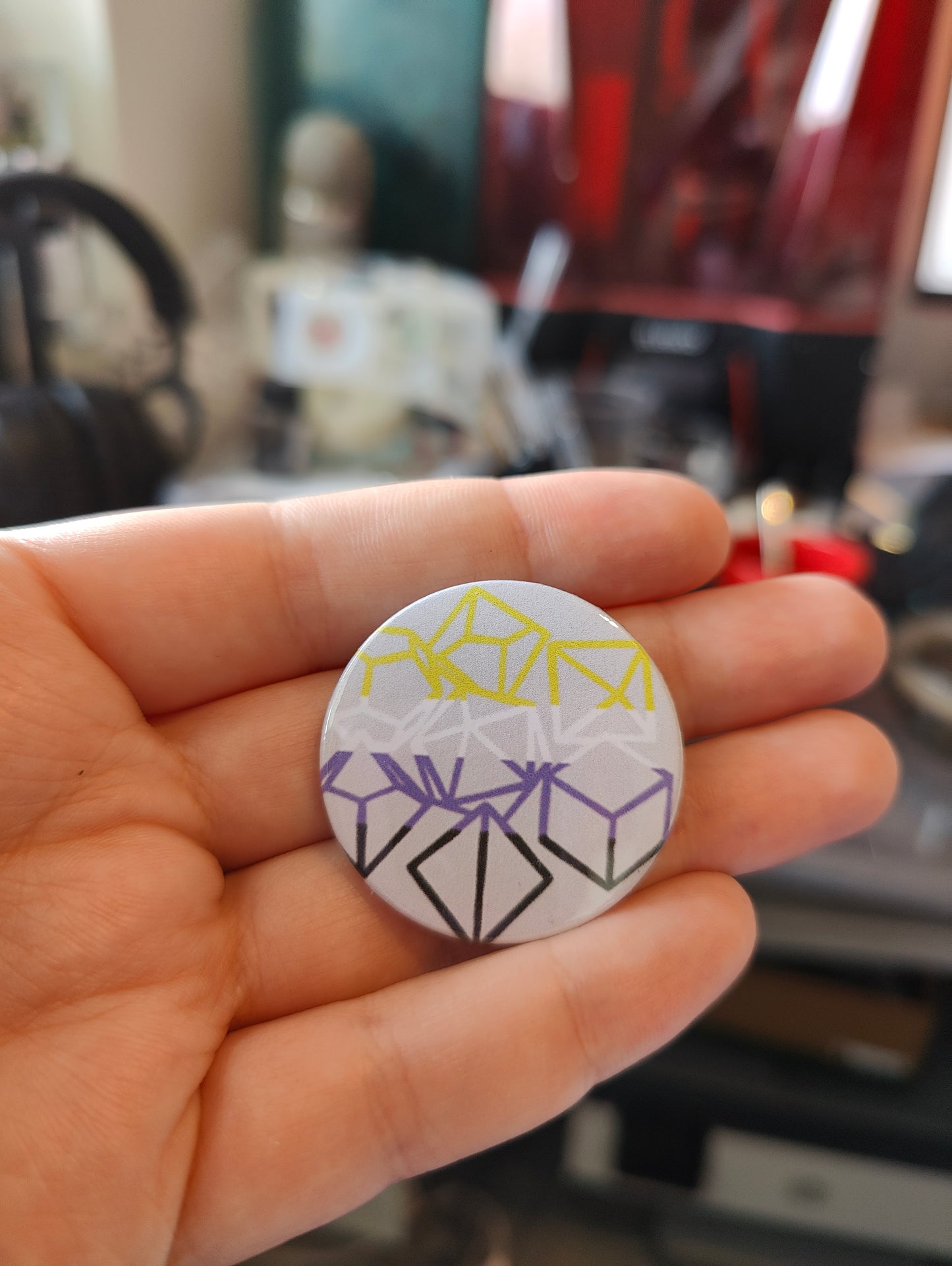 Button: Non binary dice