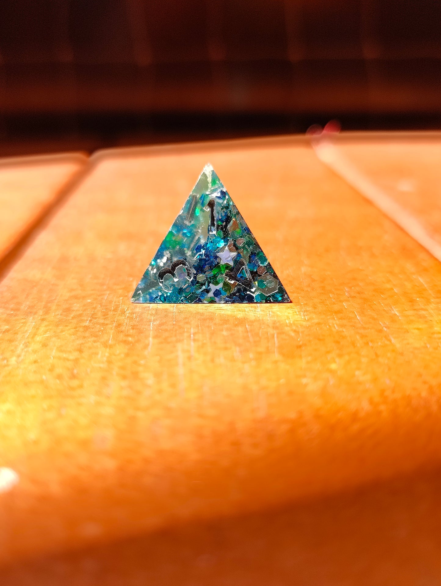 Handmade single D4: Glitter party