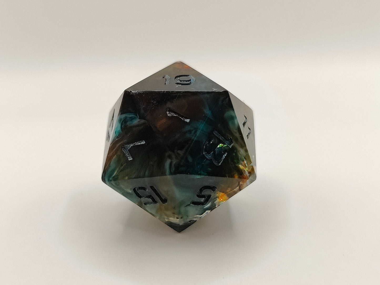 Handmade single D20: Dragon's breath