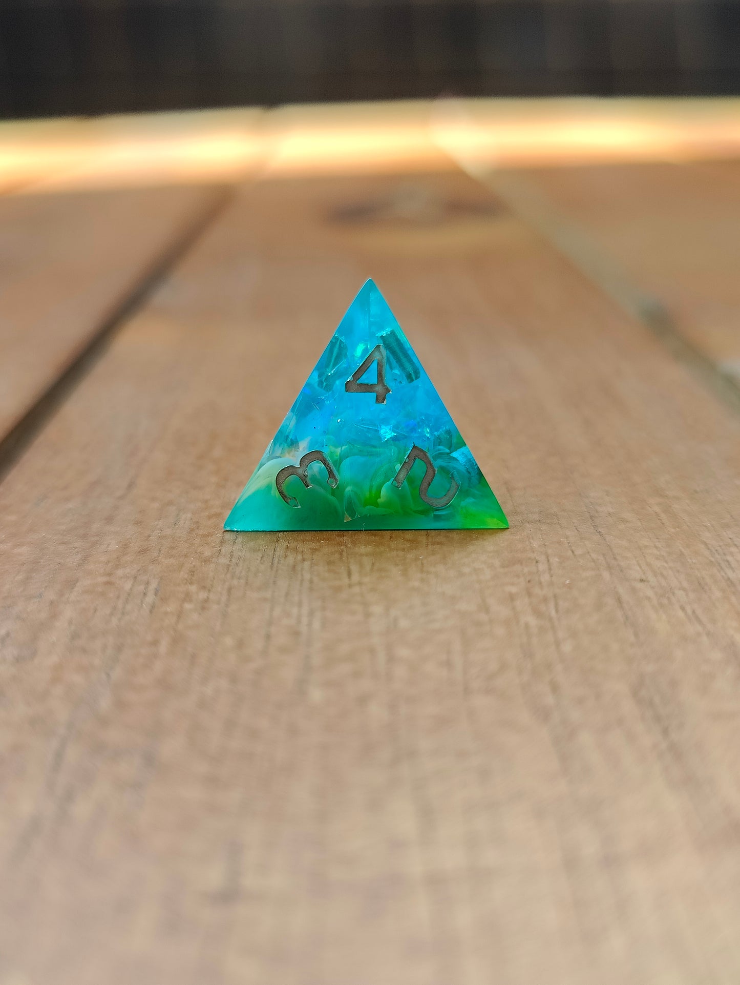 Handmade Single D4: Aurora Nebula