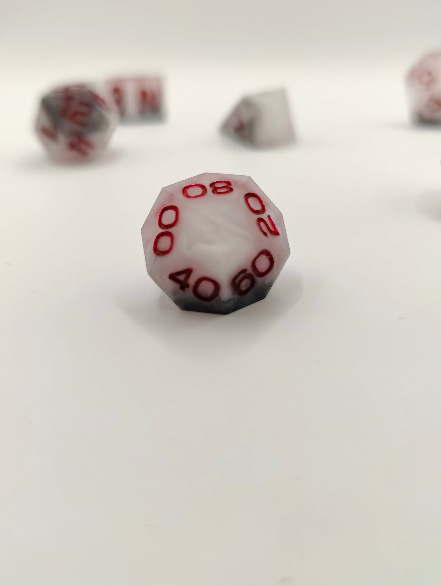 Mini dice set: A darker shade of magic