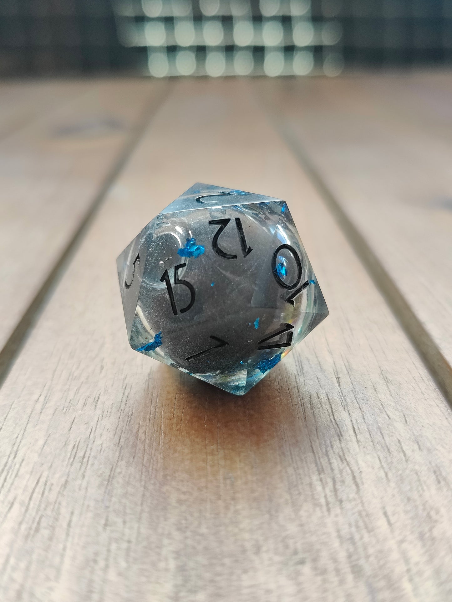 Handmade liquid core 30 mm D20: Oil spill