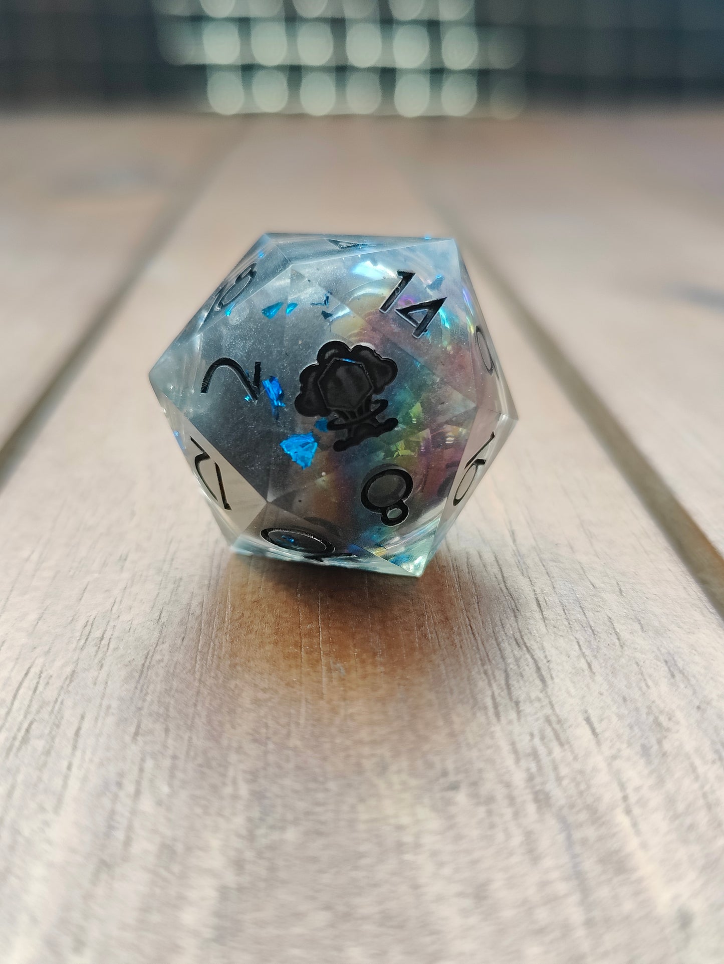Handmade liquid core 30 mm D20: Oil spill