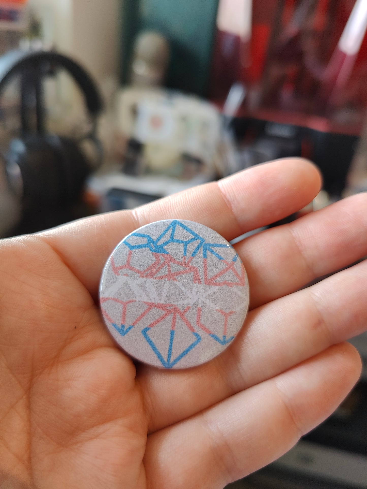 Button: Trans dice
