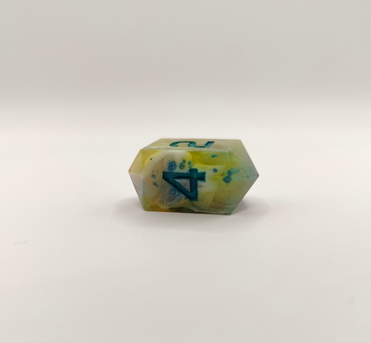 Handmade mini Single Crystal D4: The feywild