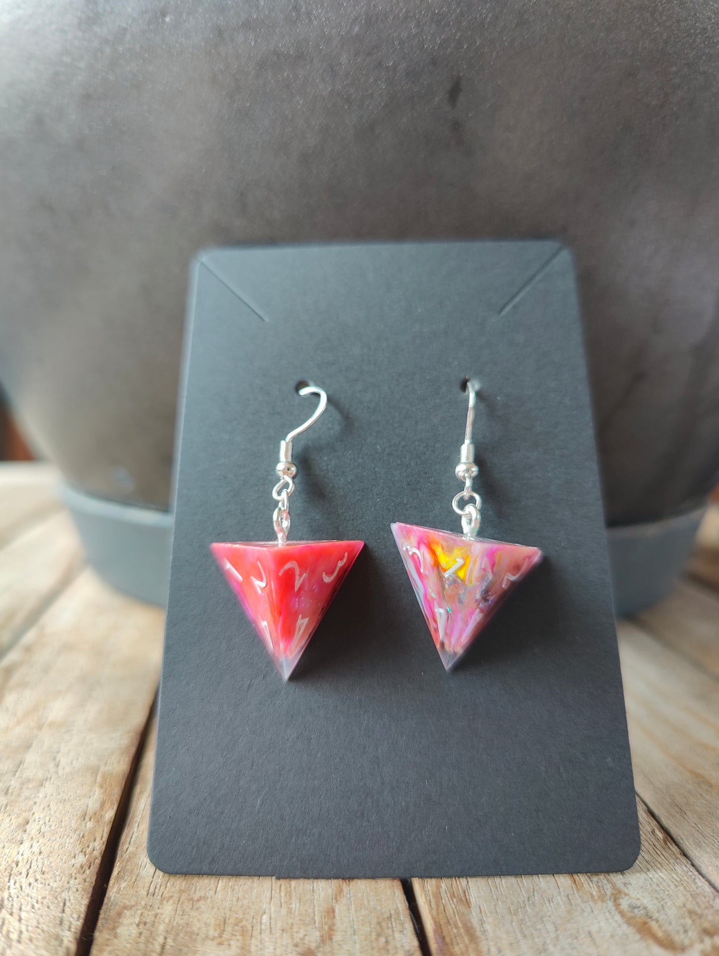 Handmade D4 earrings: Rainbow Nebula