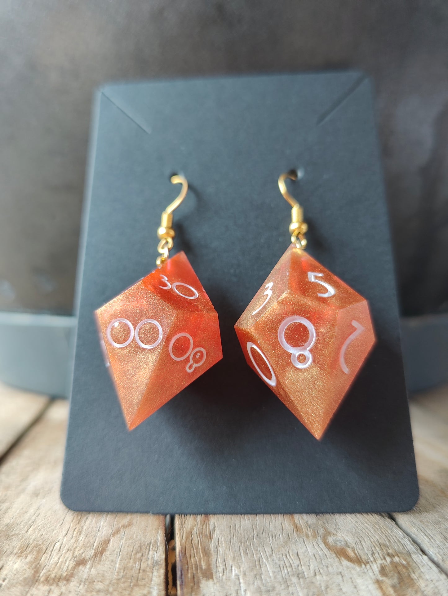 Handmade elongated D10/D% earrings: Hidden flame