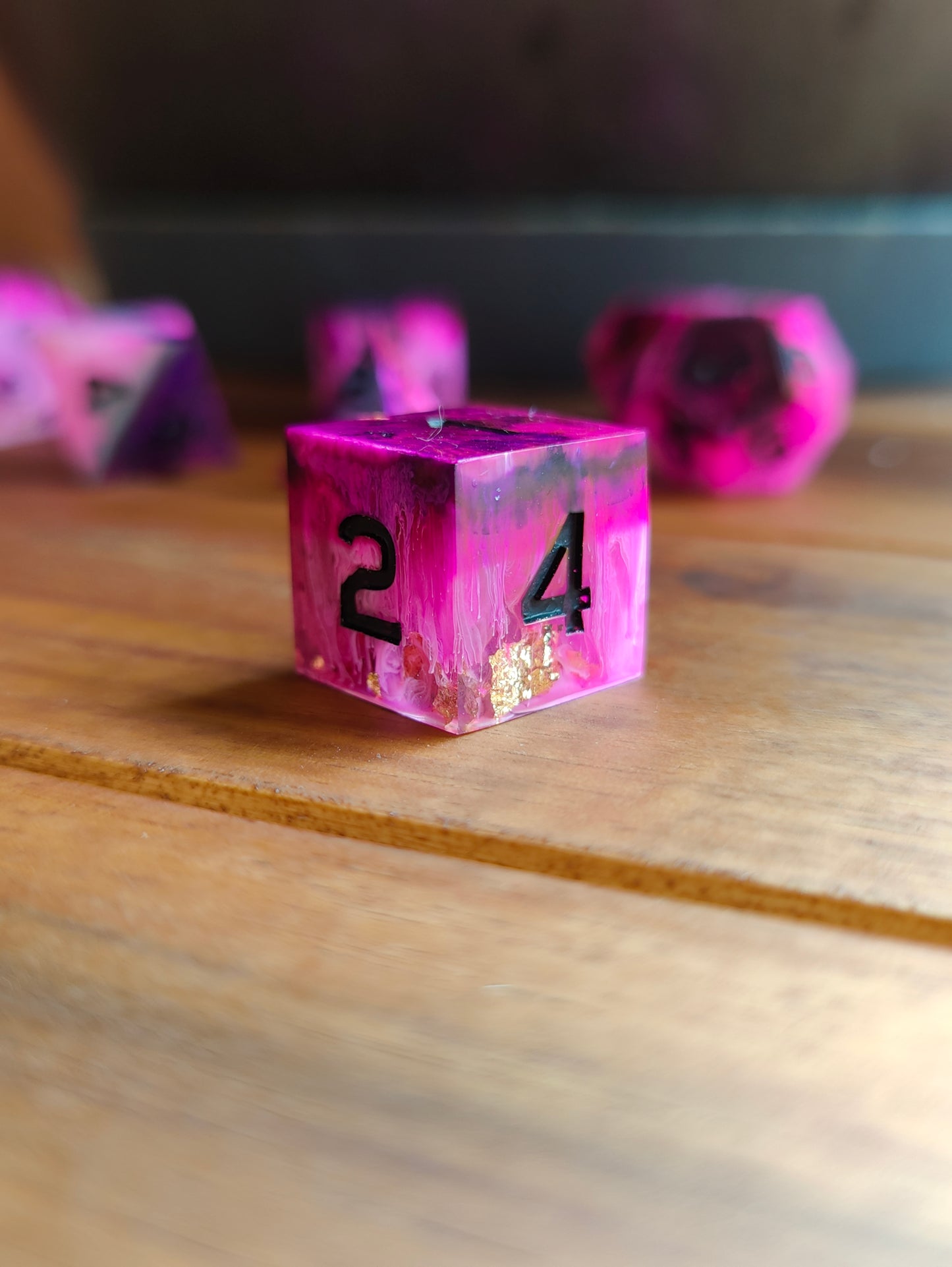 Handmade dice set: Pink Vortex