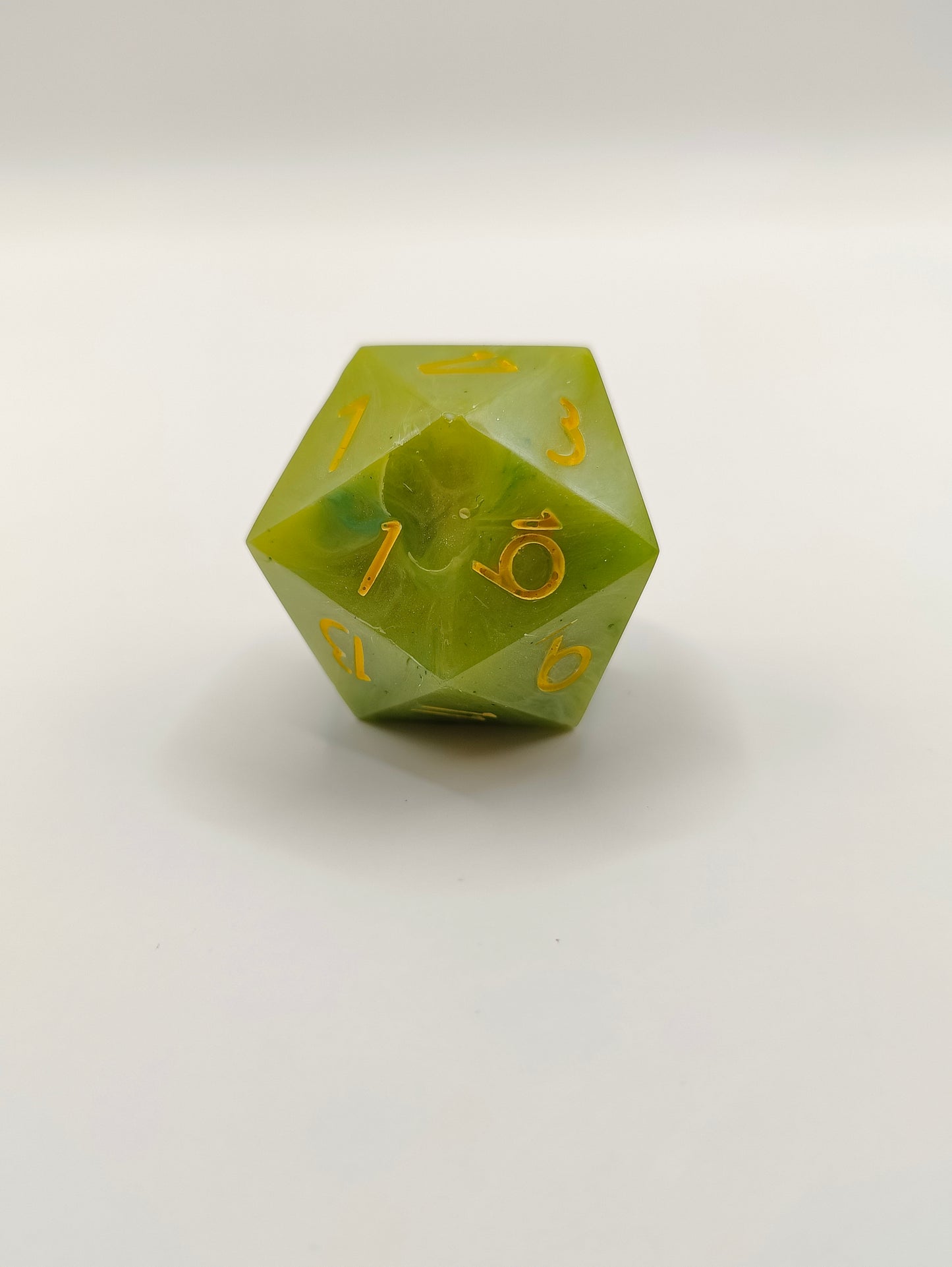 Handmade 30 mm D20: The viper