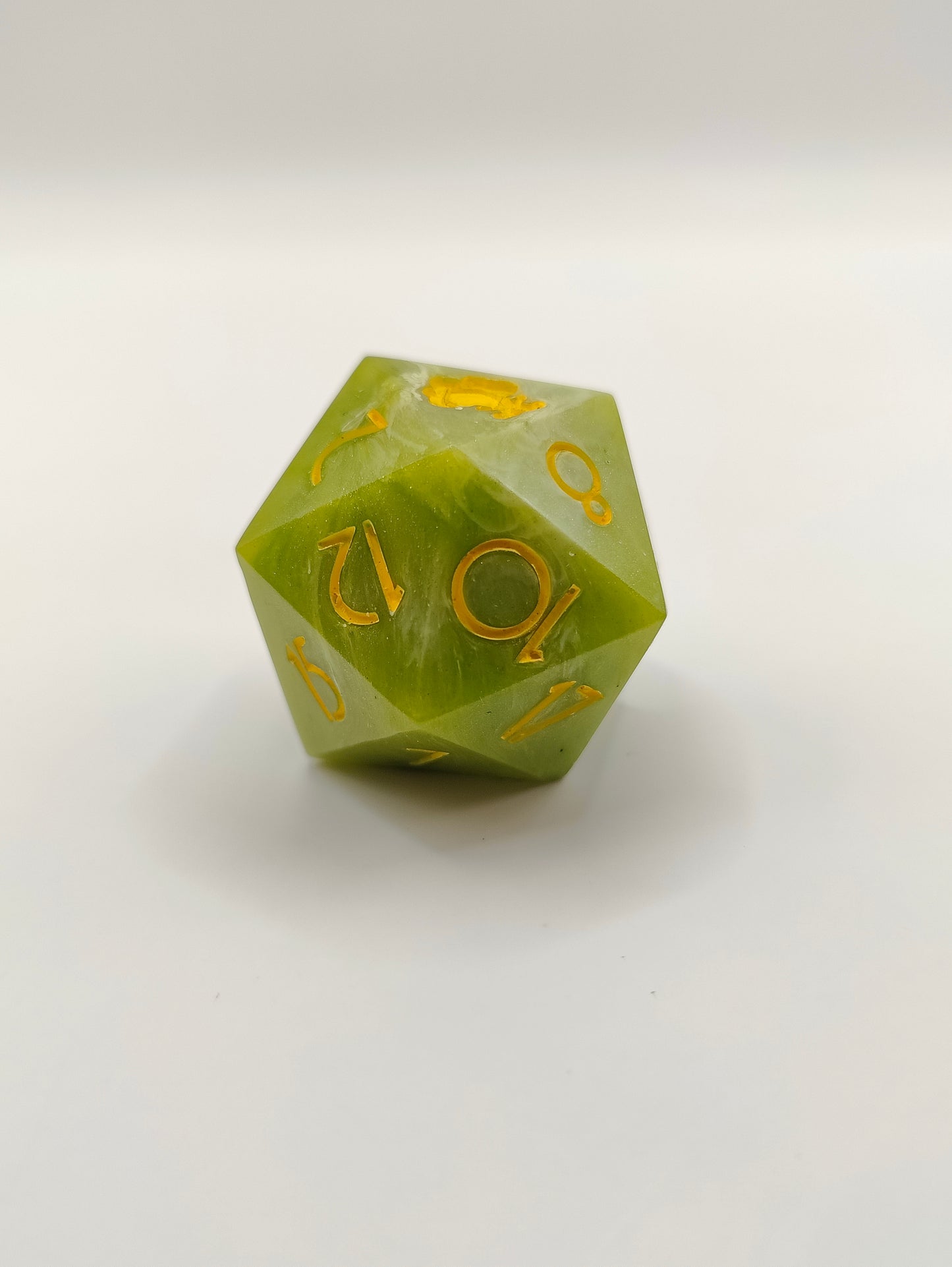 Handmade 30 mm D20: The viper