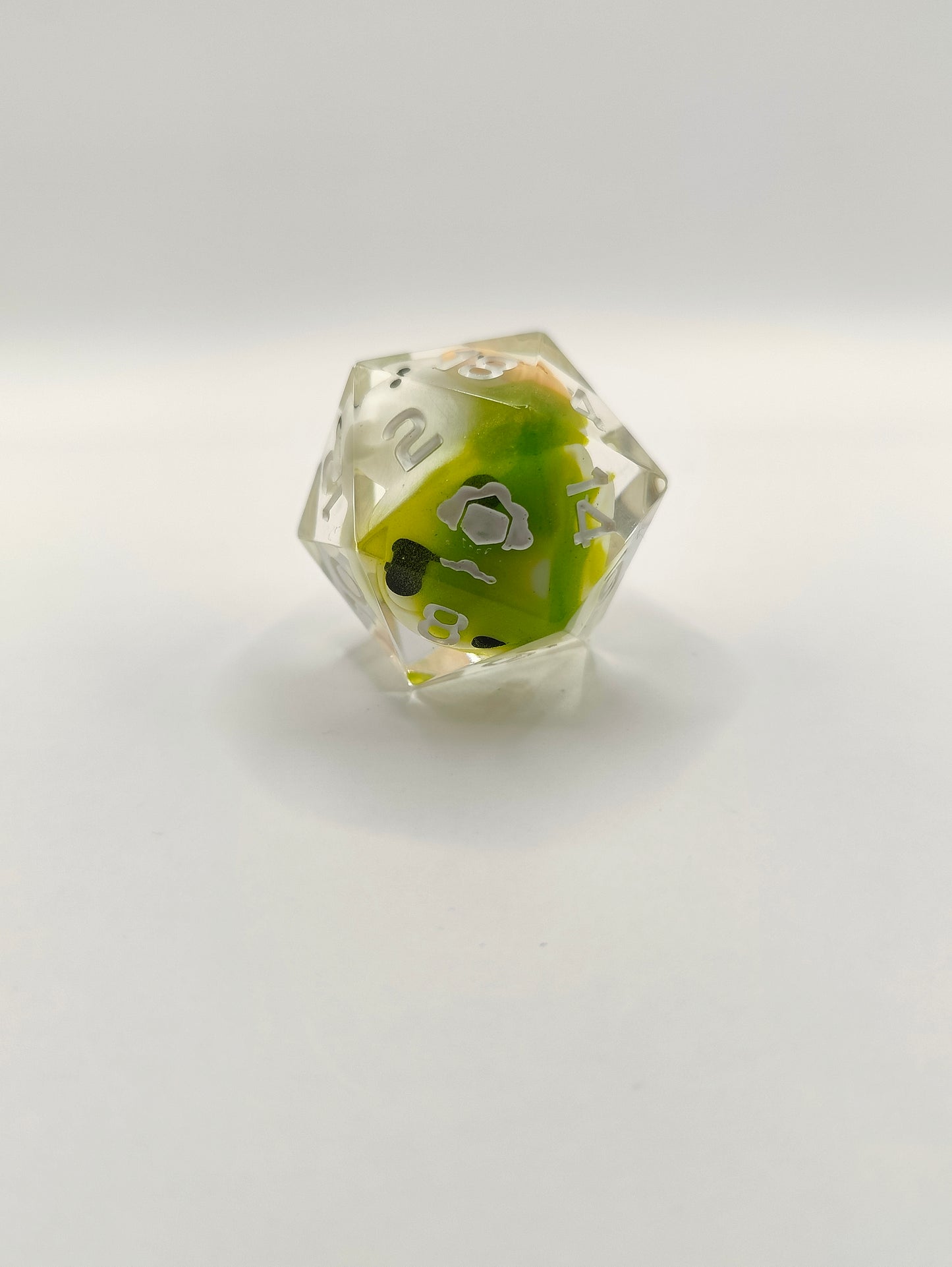 Handmade single D20: The Moodows