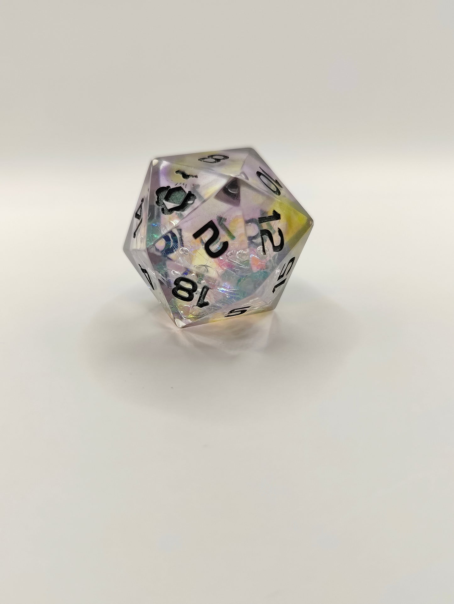 Handmade single D20: Fractured rainbow