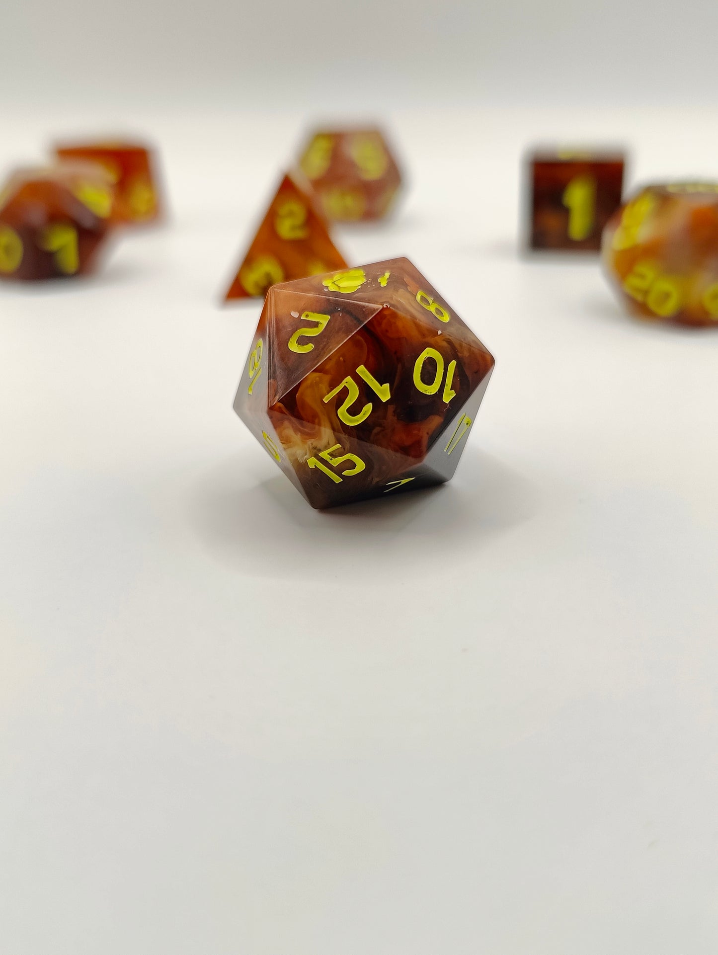 Handmade dice set: Thai iced tea