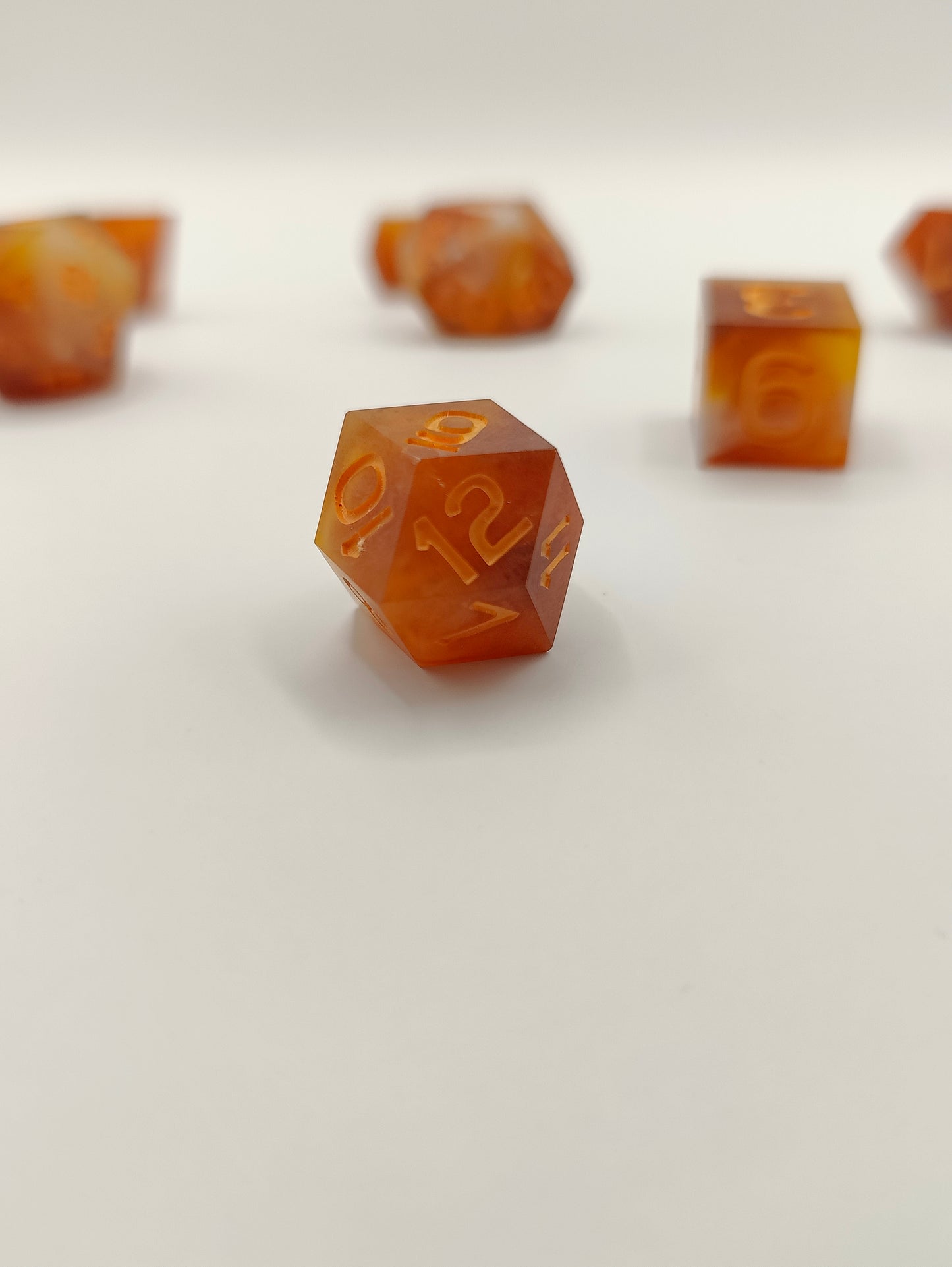 Mini dice set: Thai iced tea, matte finish