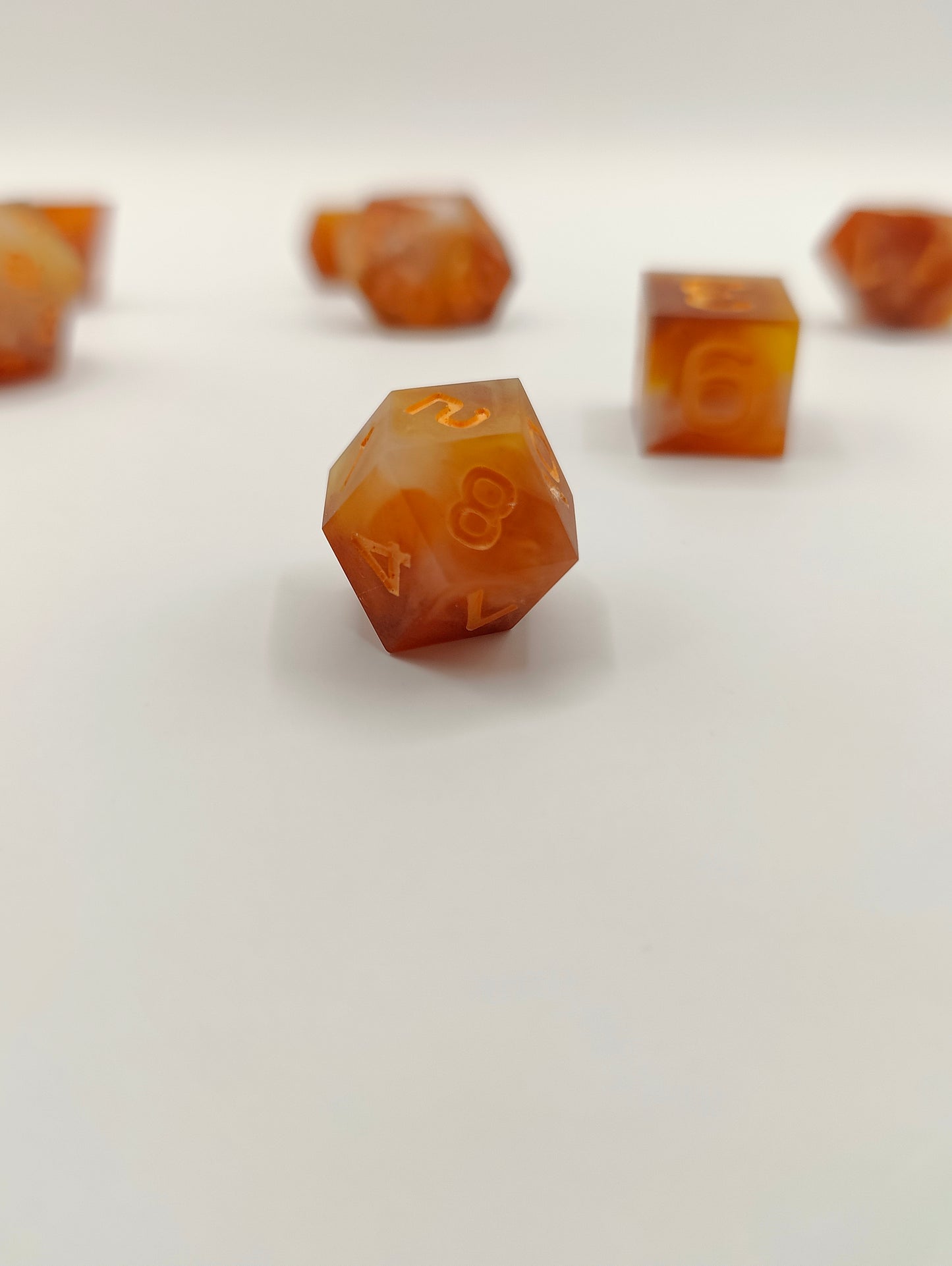 Mini dice set: Thai iced tea, matte finish