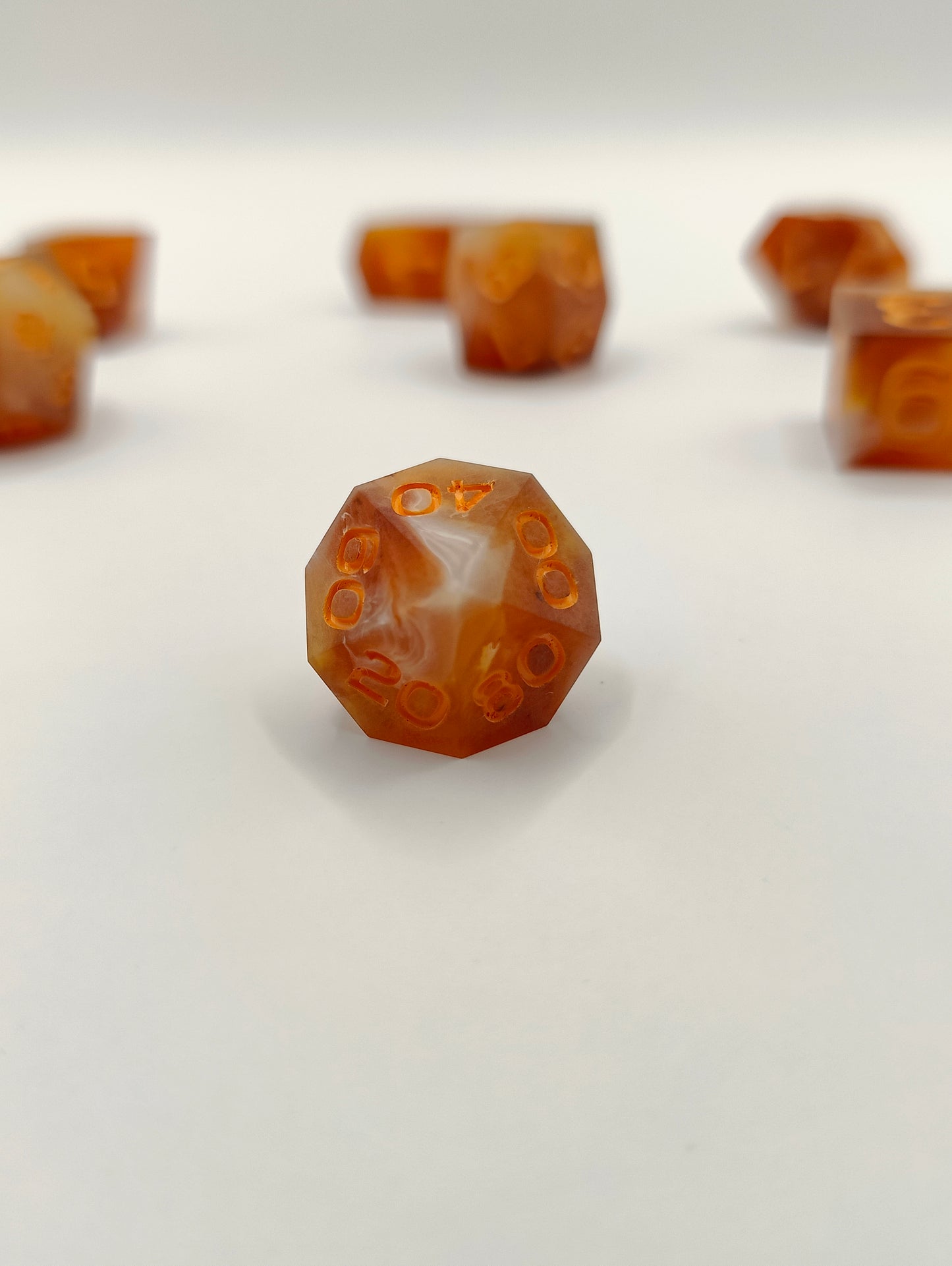 Mini dice set: Thai iced tea, matte finish