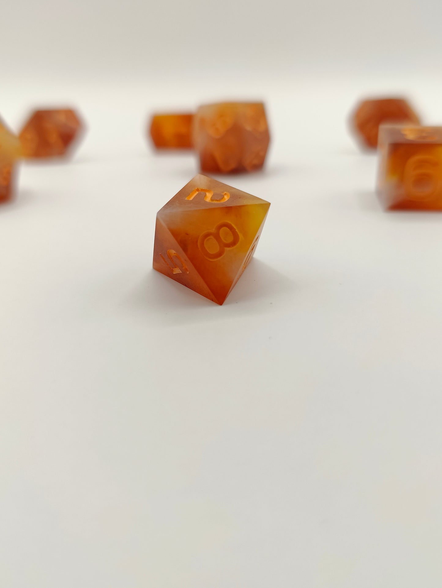 Mini dice set: Thai iced tea, matte finish