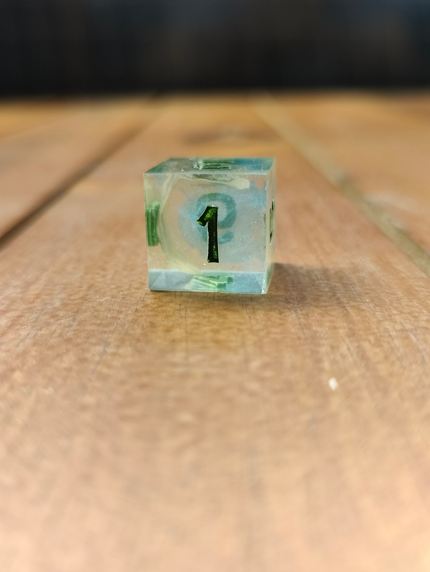 Handmade single D6: Fading knowledge