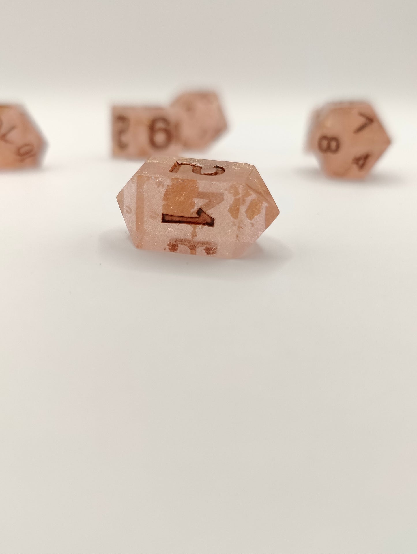 Mini dice set: Pretty in pink