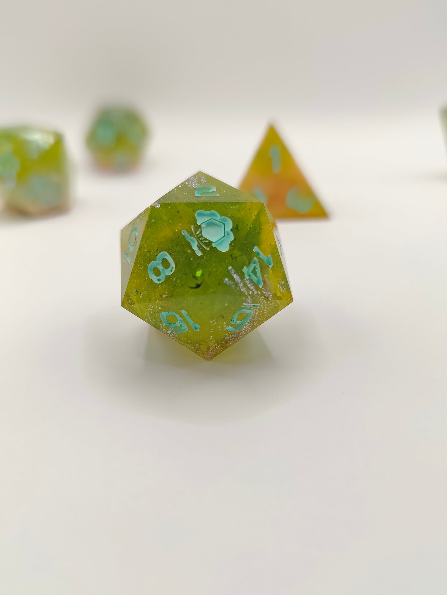 Handmade dice set: Pixie dust