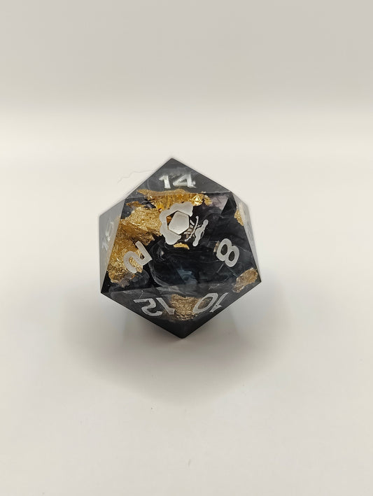 Handmade single D20: The royal crypt