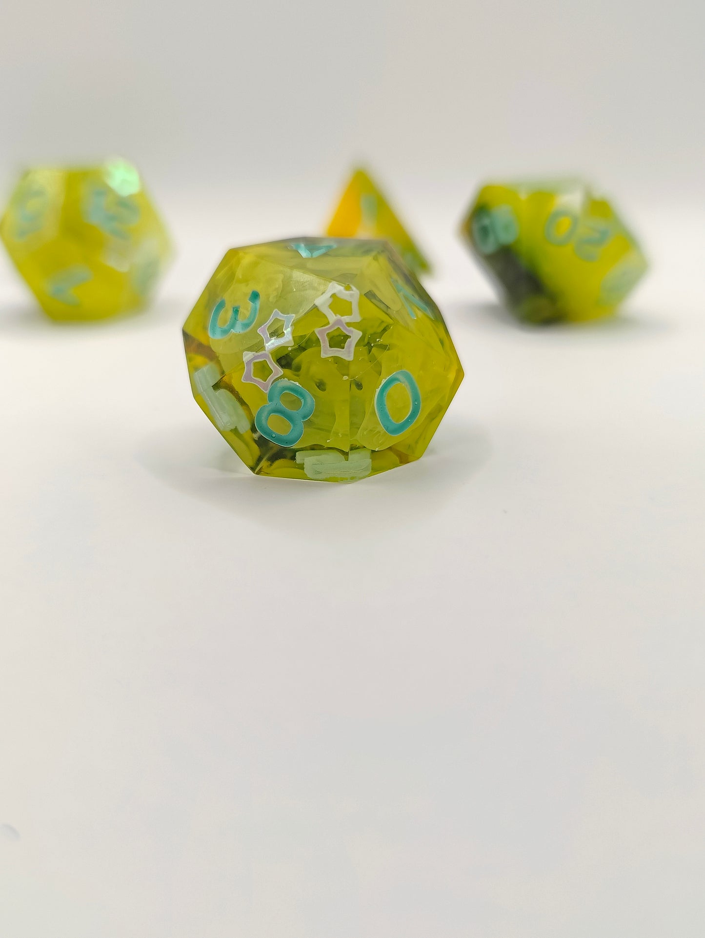 Handmade dice set: Verdant Gardens