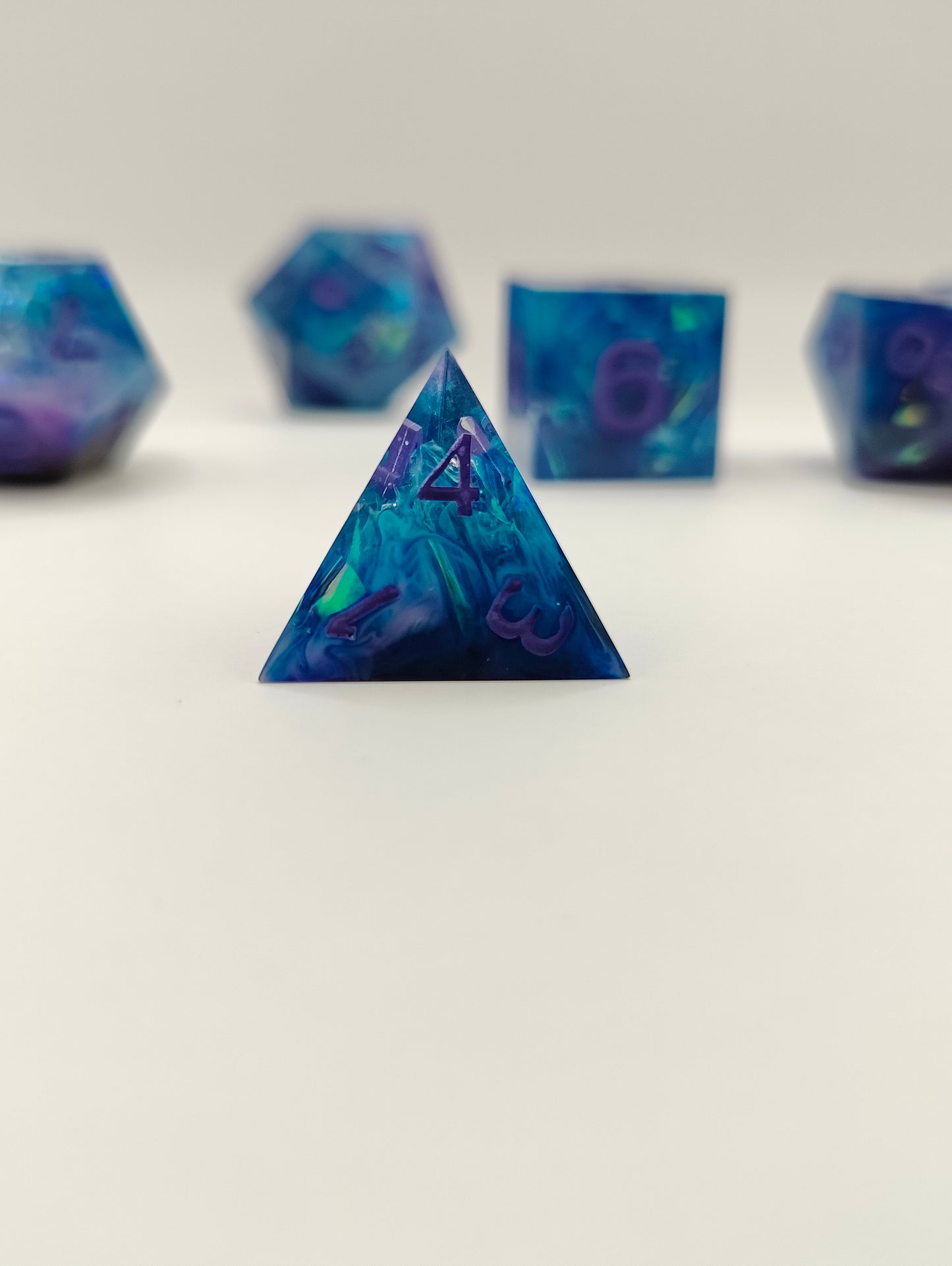 Handmade dice set: Nari