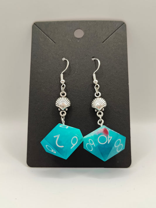 Handmade dangly D10/D% earrings: Seaside seashell