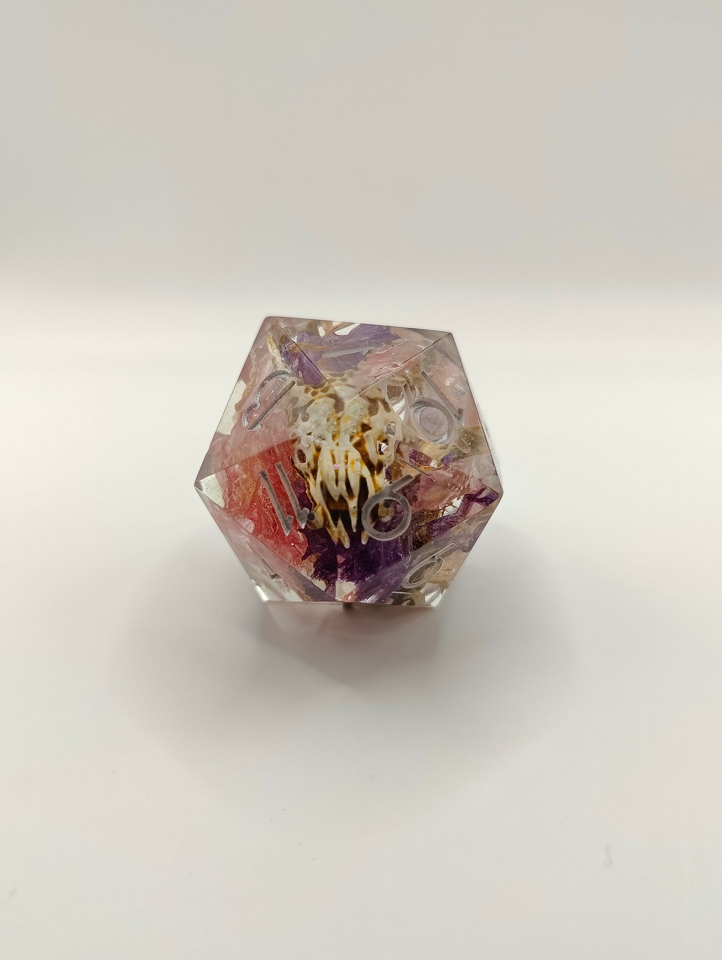 Handmade 30 mm D20: Corpse flowers