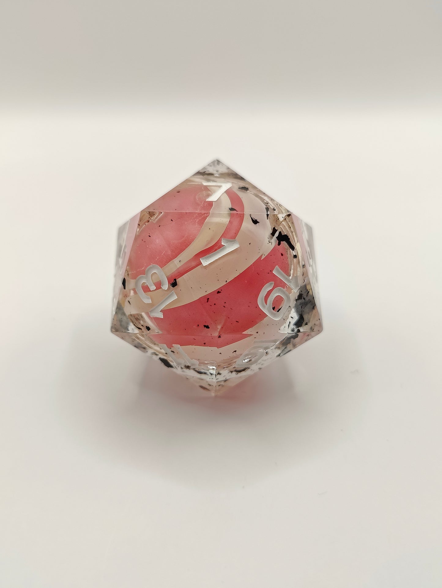 Handmade 40mm liquid core D20: Strawberry milkshake