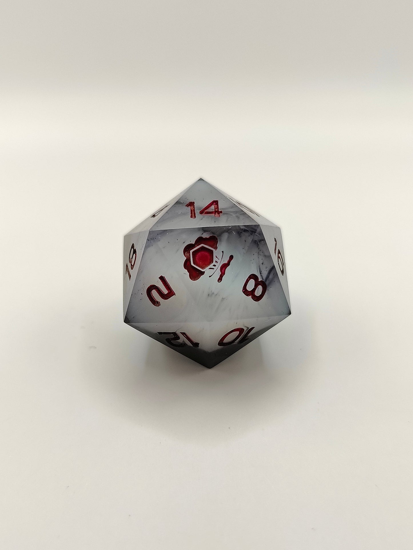 Handmade single D20: Dark omen