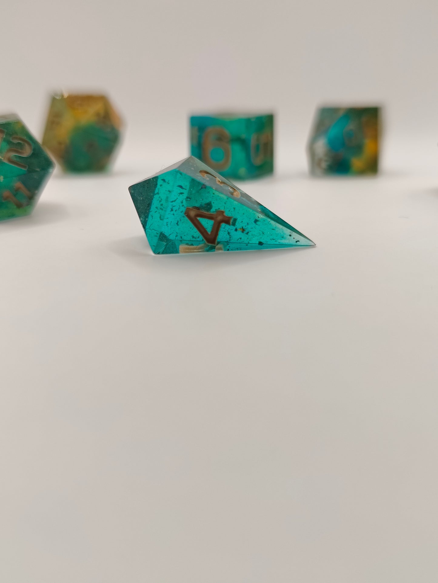 Mini dice set: Hidden oasis