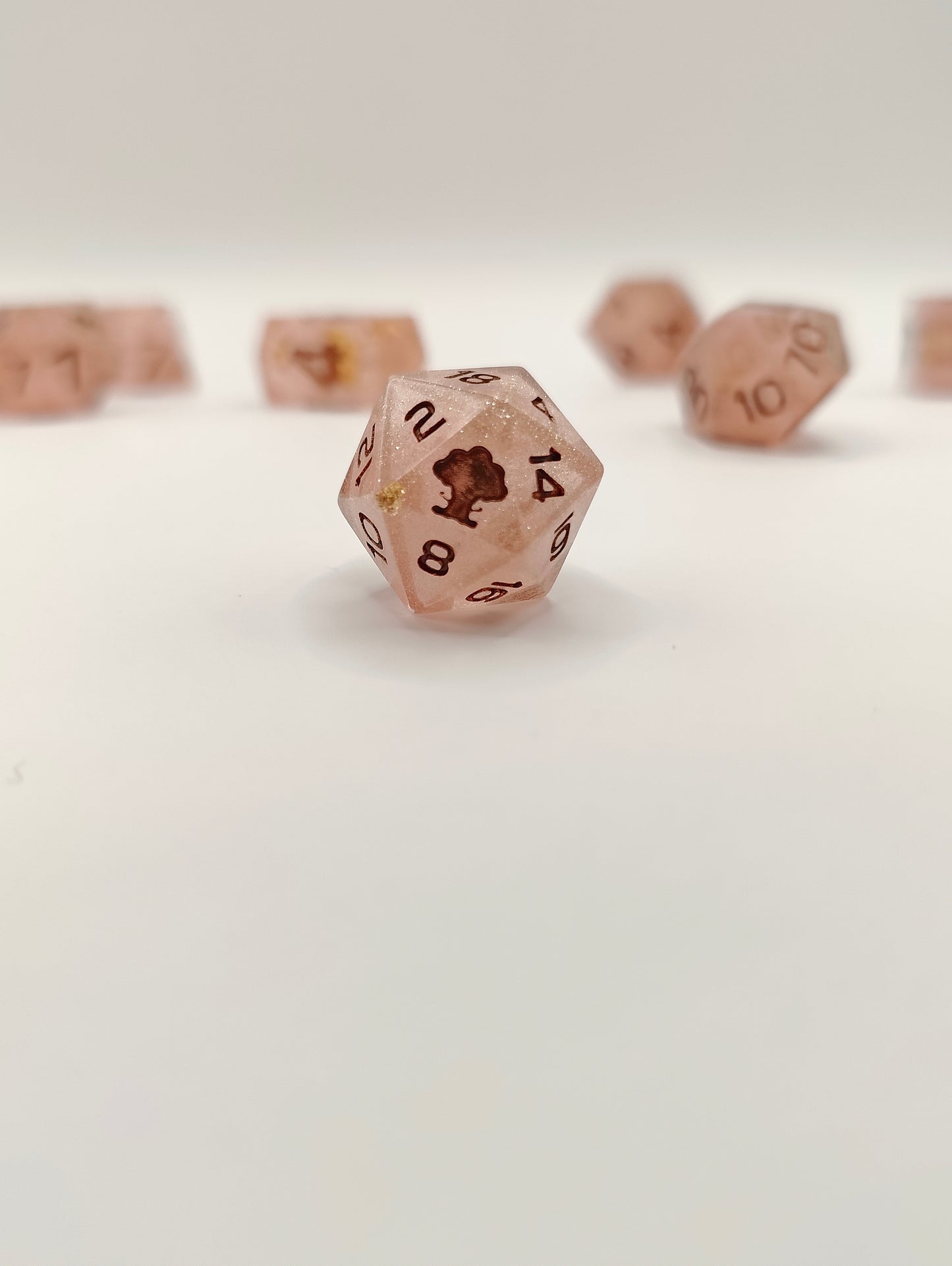 Mini dice set: Pretty in pink