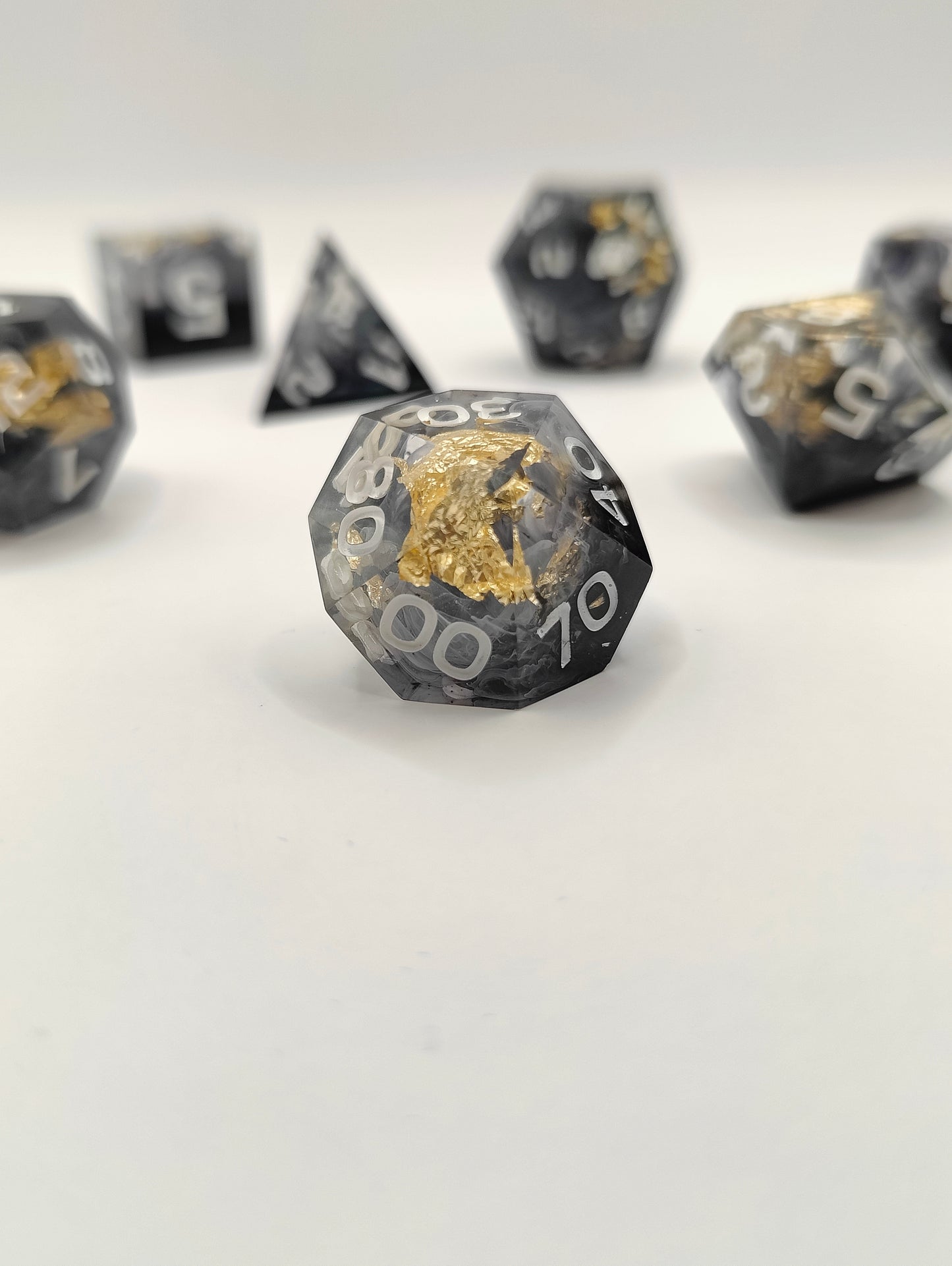 Handmade dice set: The royal Crypt