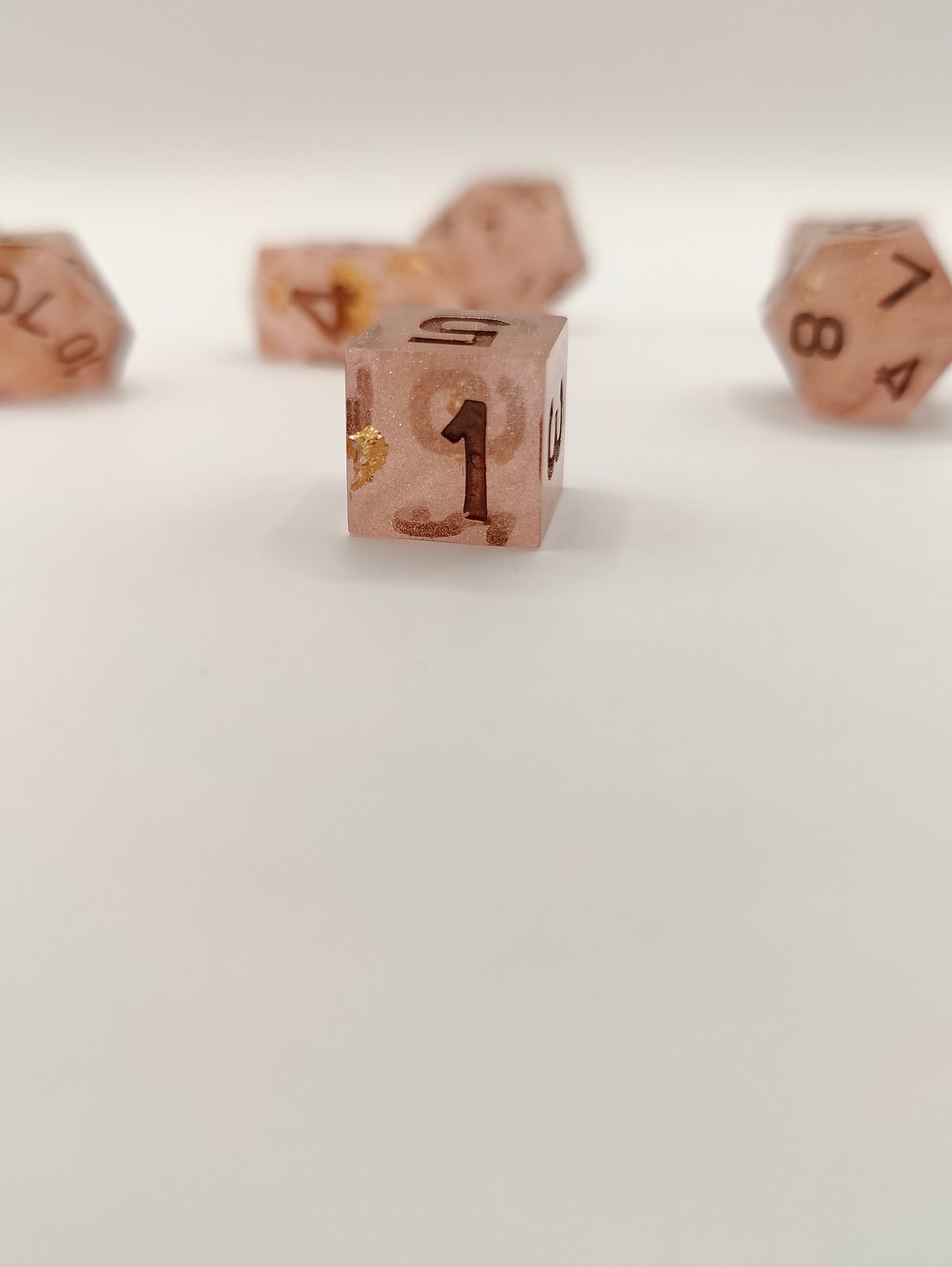 Mini dice set: Pretty in pink