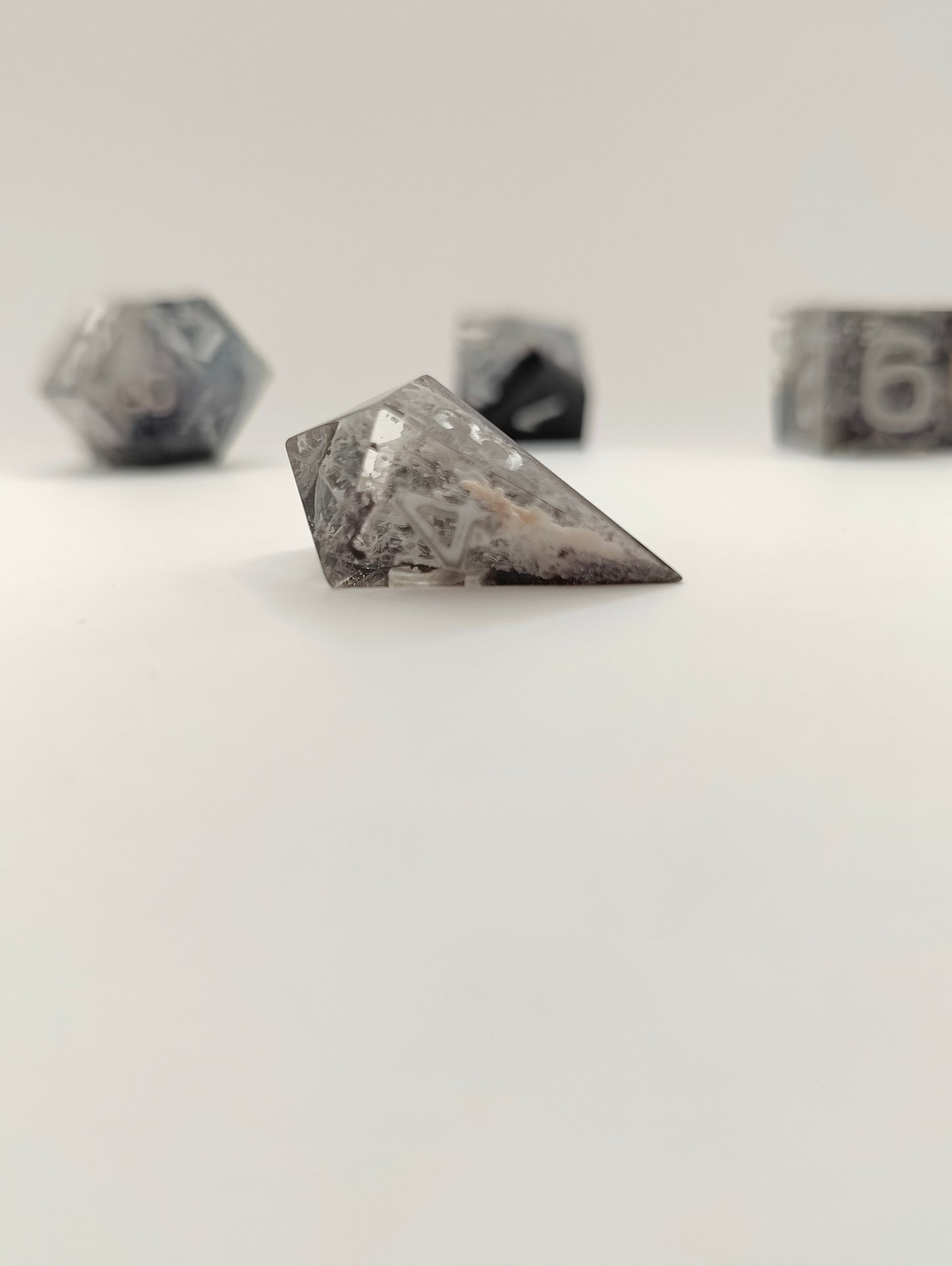 Mini dice set: The crypt