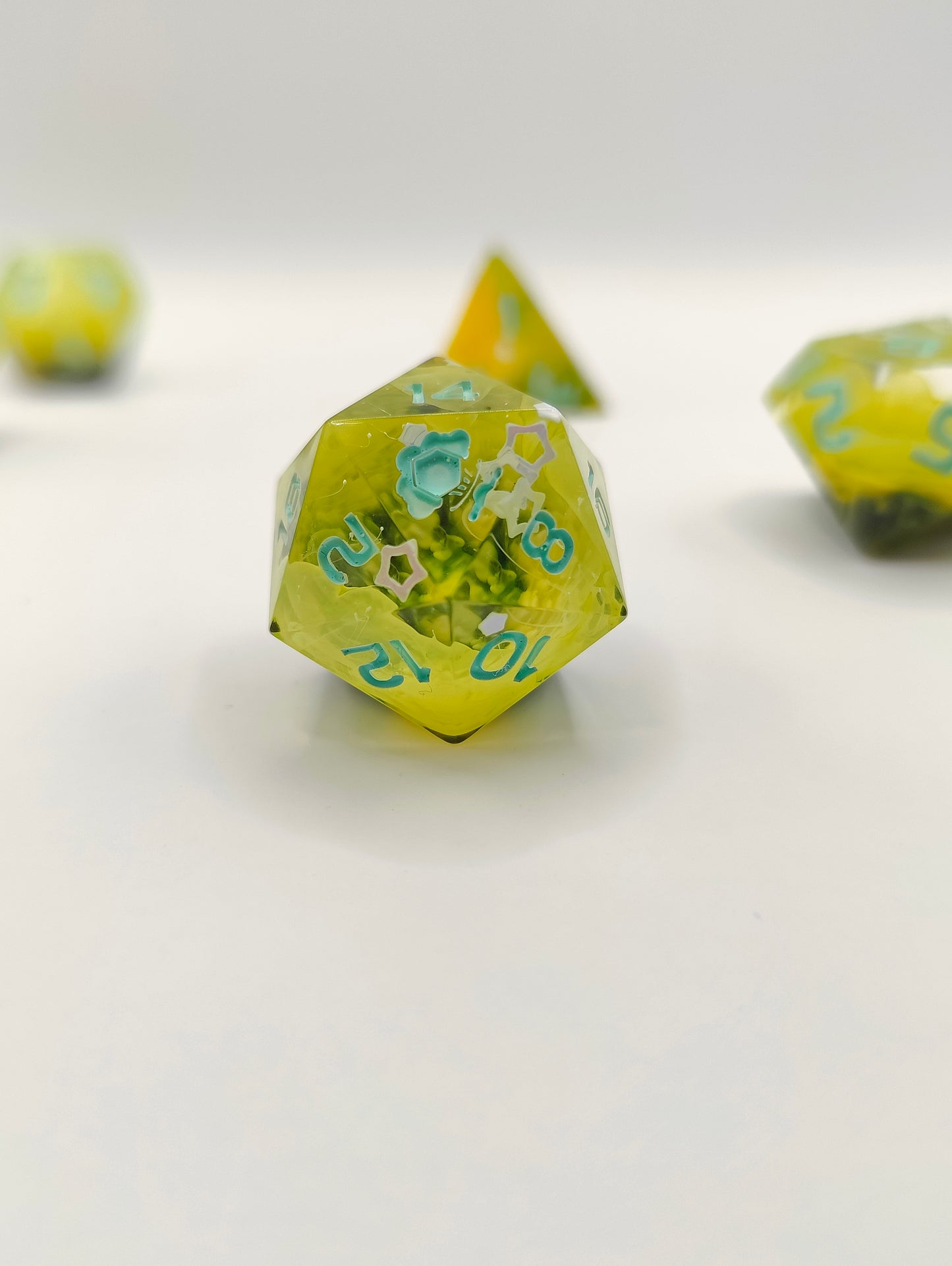 Handmade dice set: Verdant Gardens