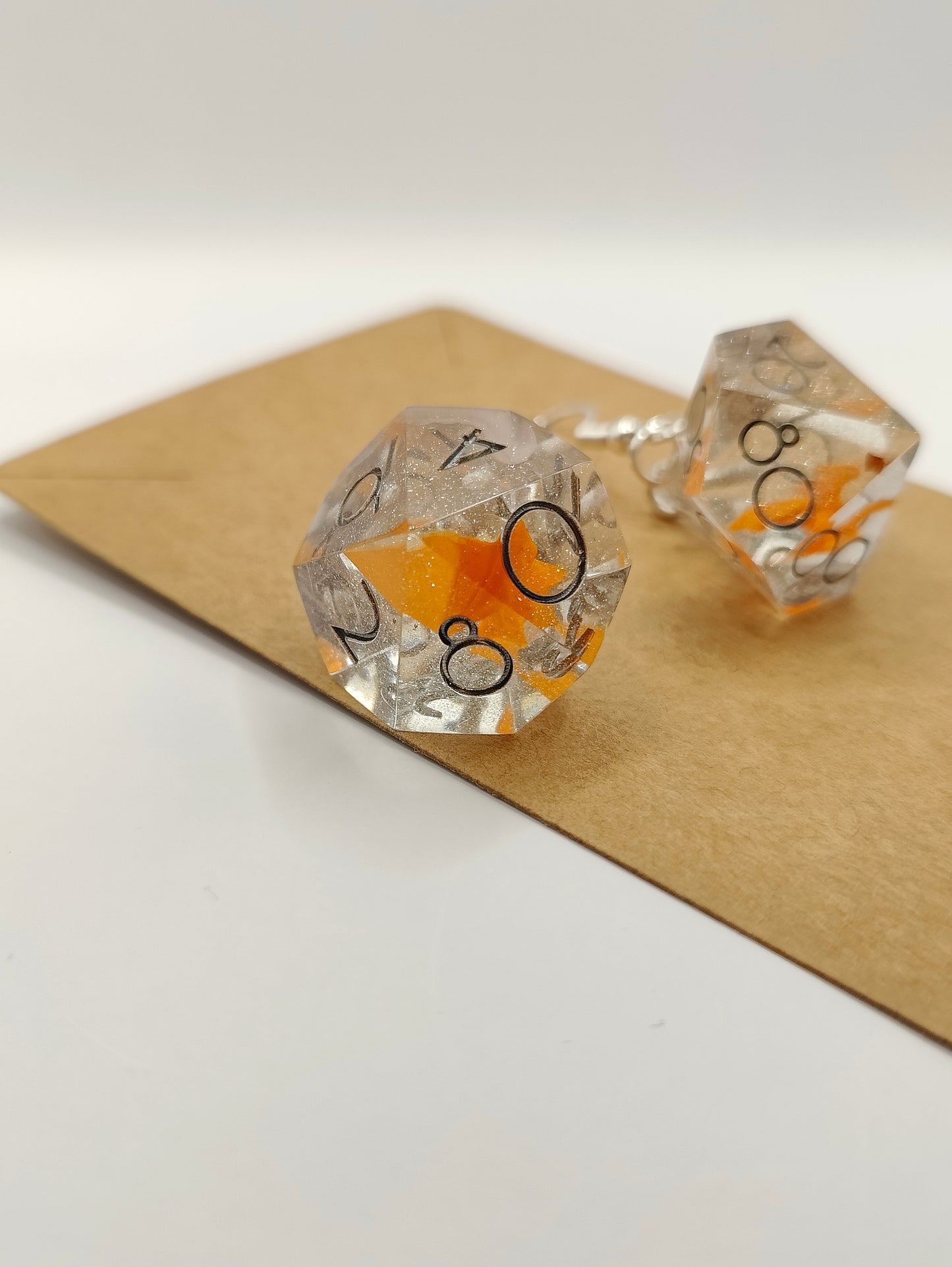 Handmade D10/D% earrings: Bat glitter