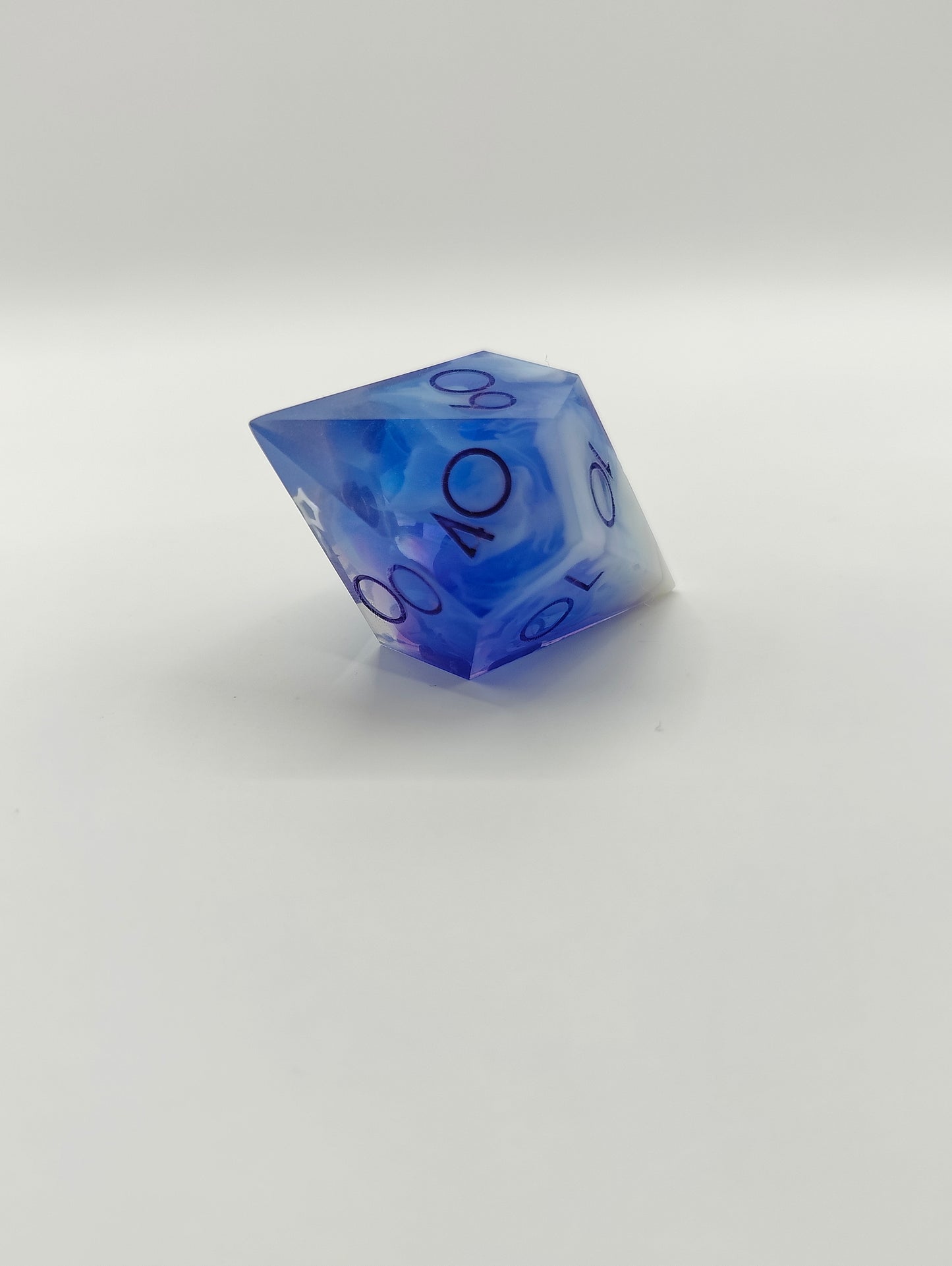 Handmade single elongated D100: Arcane gardens