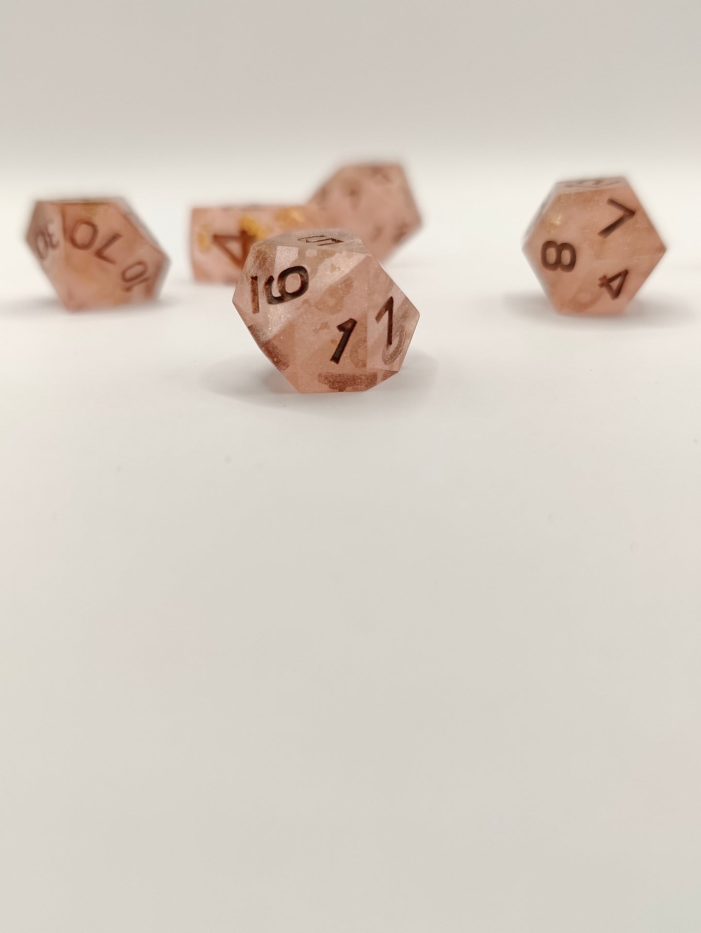Mini dice set: Pretty in pink