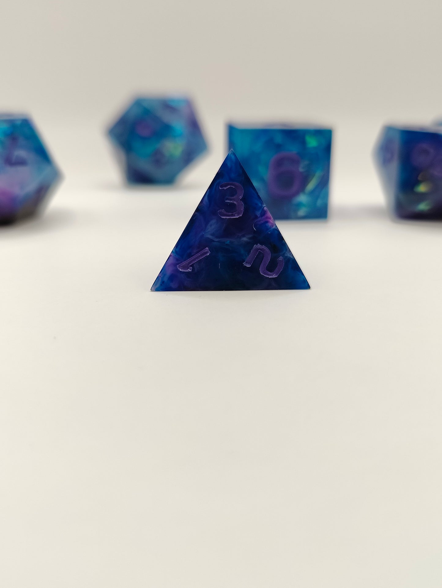 Handmade dice set: Nari