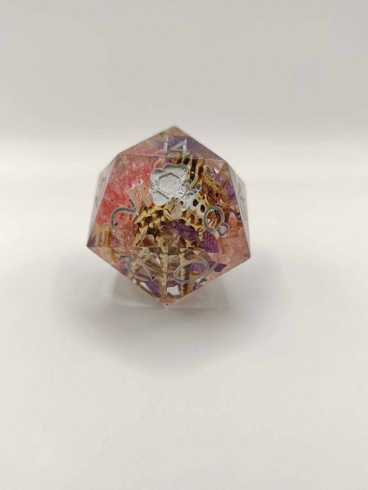 Handmade 30 mm D20: Corpse flowers