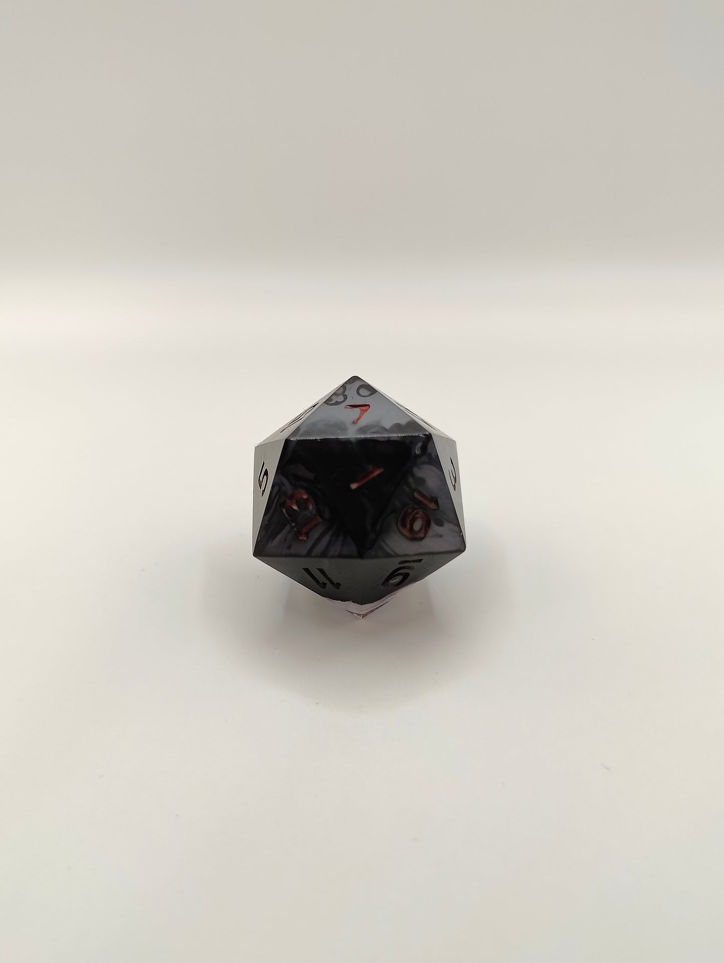 Handmade single D20: Dark omen