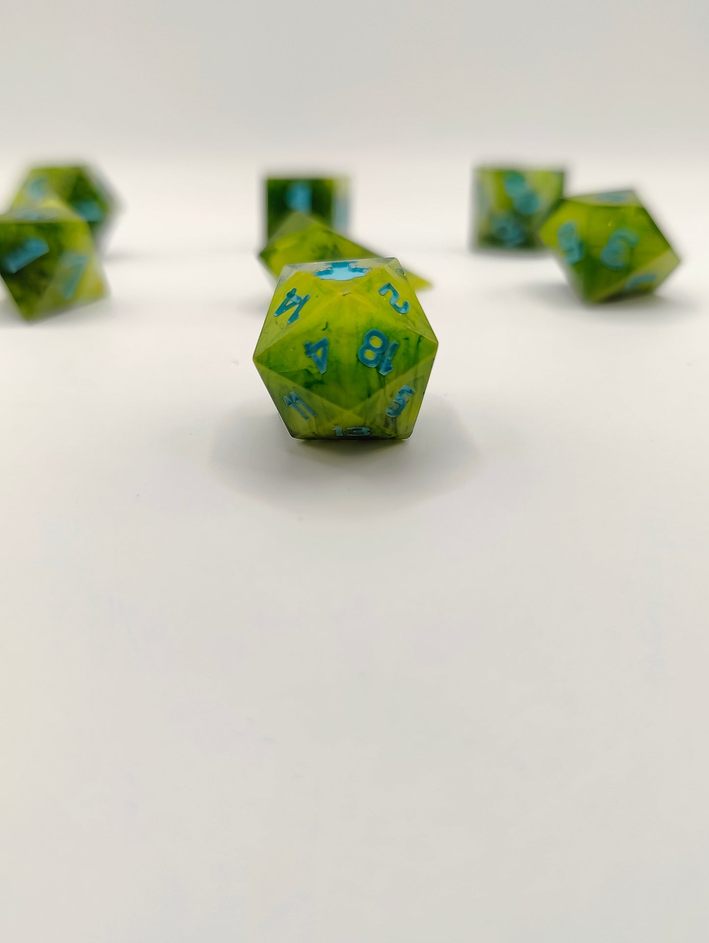 Mini dice set: Sprig of Spring