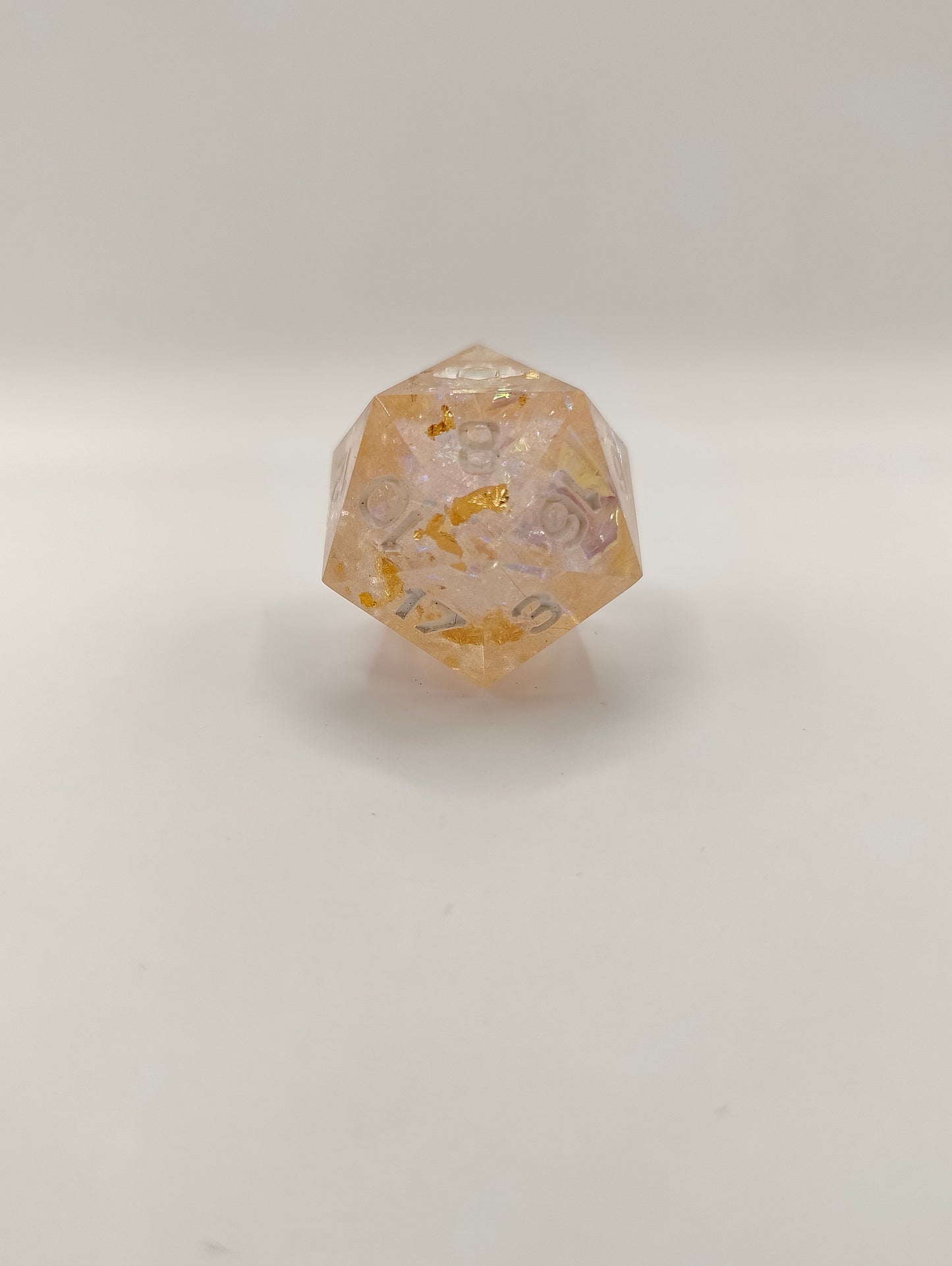 Handmade single D20: Shimmer and shine